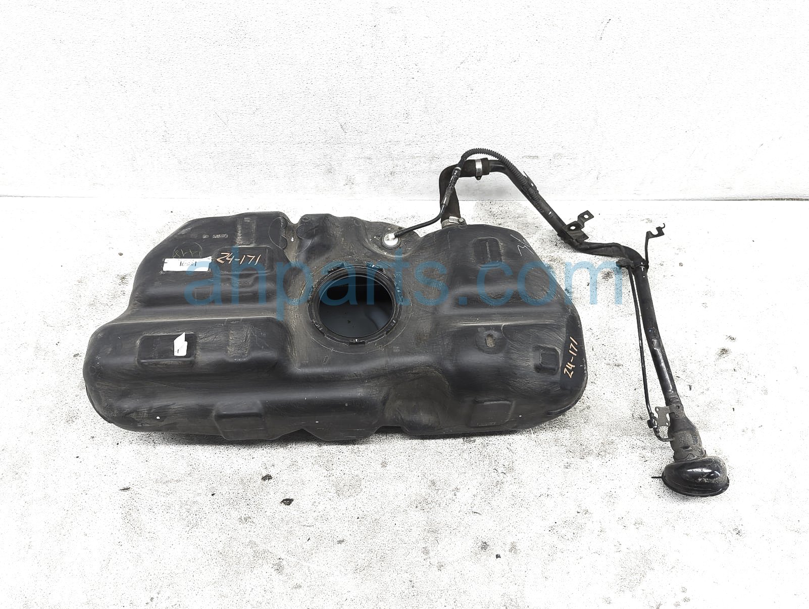 $150 Nissan GAS / FUEL TANK - 1.6L FWD $150 Nissan GAS / FUEL TANK - 1.6L FWD