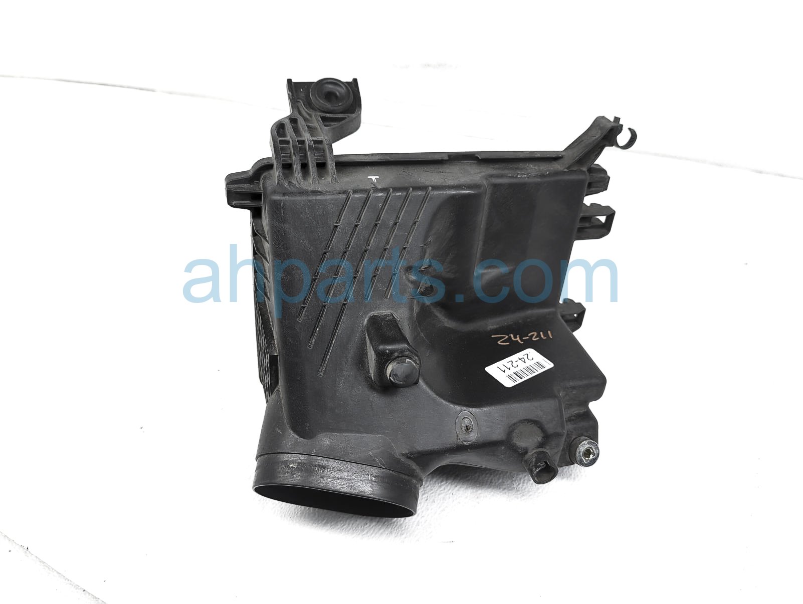 $39 Honda AIR CLEANER LOWER BOX ONLY - 3.5L $39 Honda AIR CLEANER LOWER BOX ONLY - 3.5L