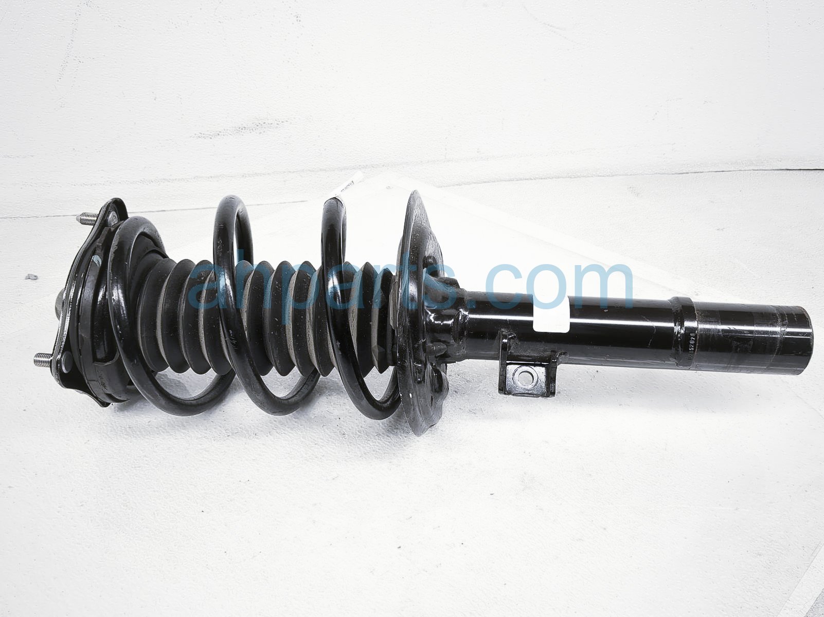 $175 Honda FR/LH STRUT + SPRING