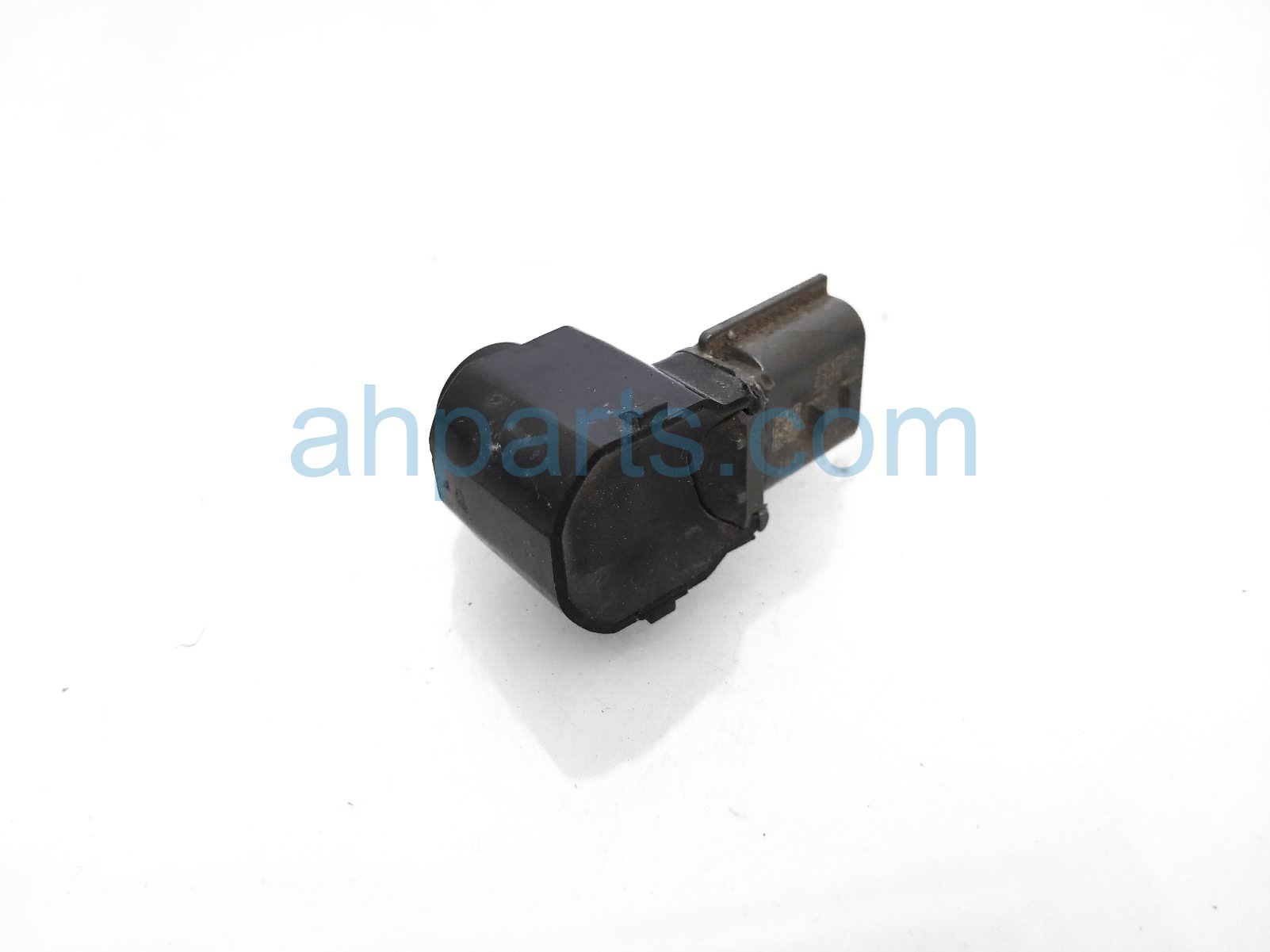 $75 Nissan SINGLE PARKING SENSOR - REAR - BLK $75 Nissan SINGLE PARKING SENSOR - REAR - BLK
