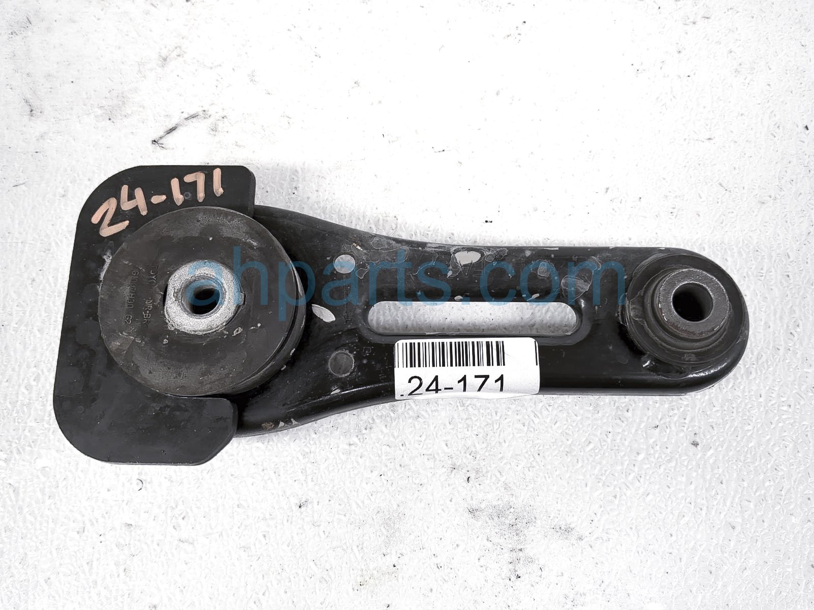 $25 Nissan ENGINE MOUNT TORQUE ROD - 1.6L FWD $25 Nissan ENGINE MOUNT TORQUE ROD - 1.6L FWD