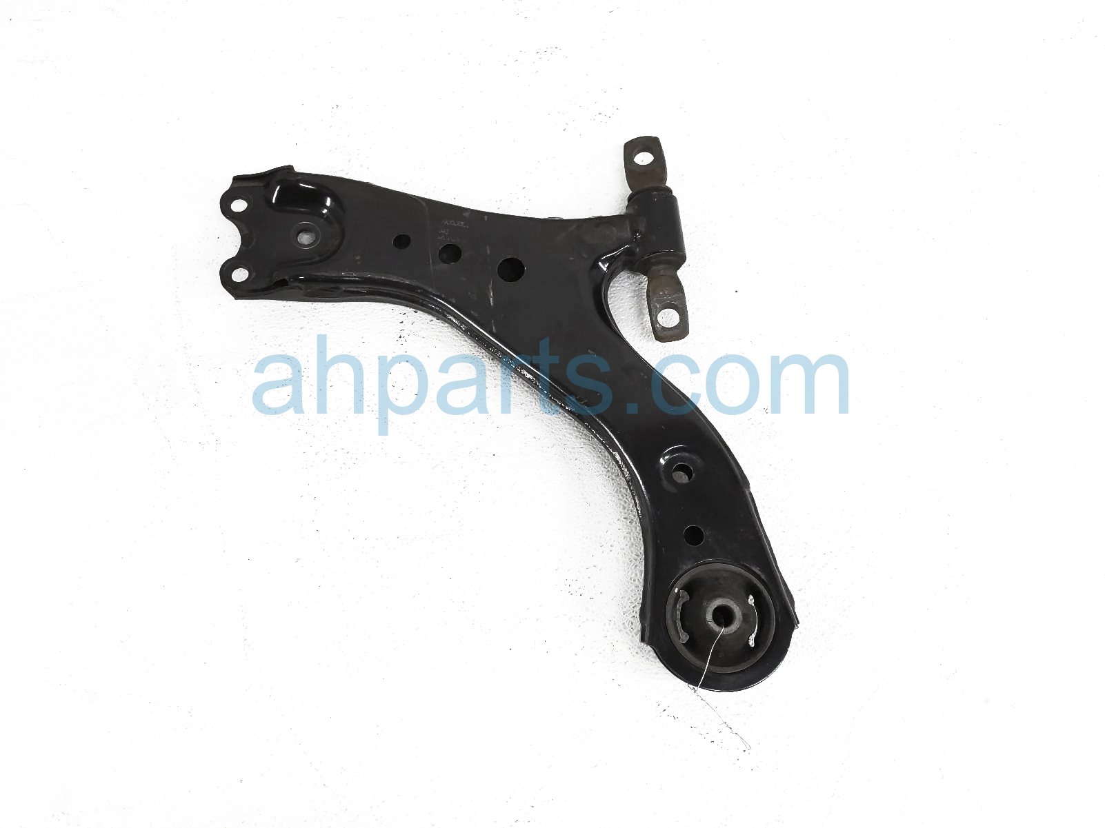 $125 Toyota FR/RH LOWER CONTROL ARM $125 Toyota FR/RH LOWER CONTROL ARM