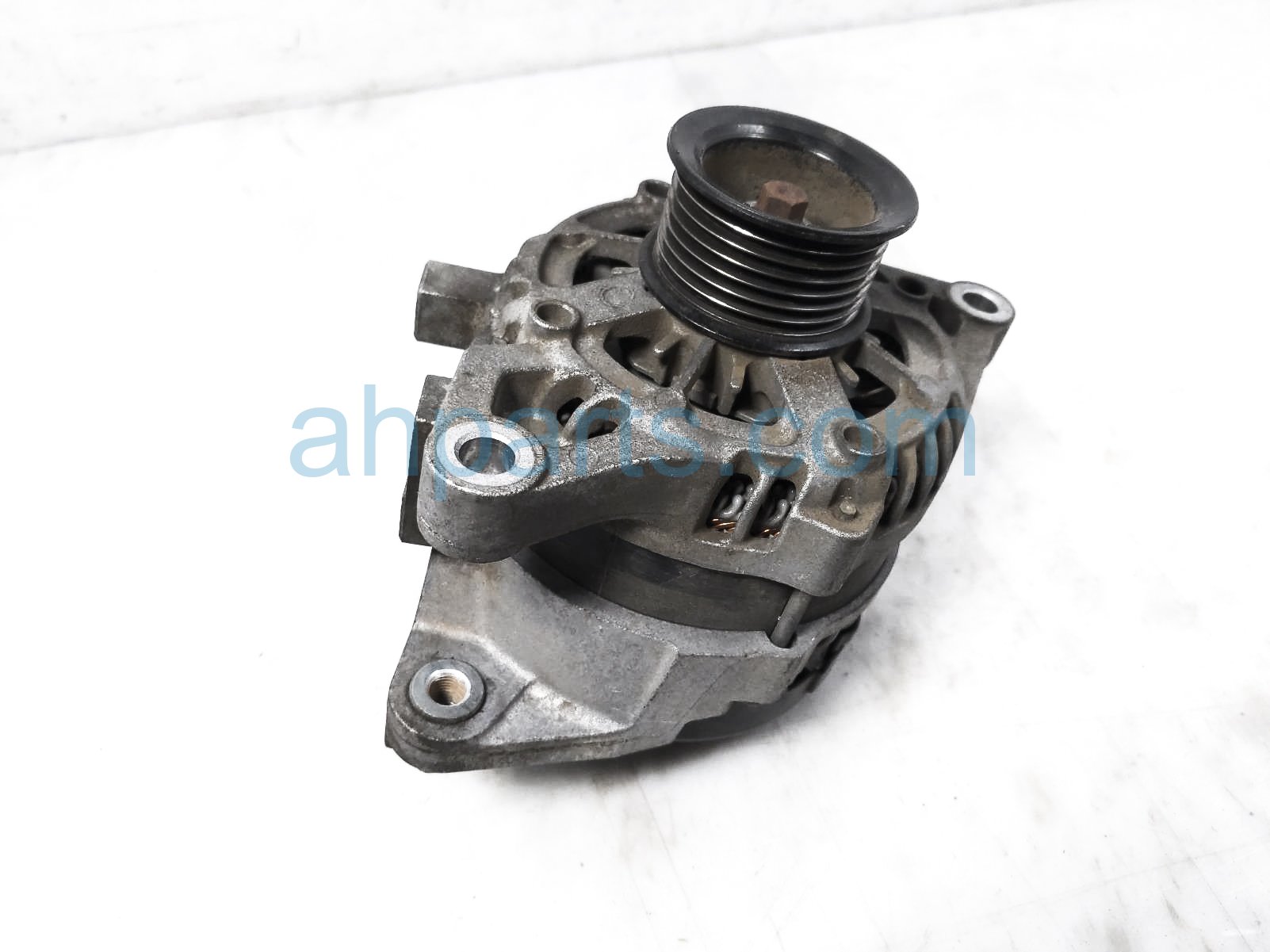 $69 Toyota ALTERNATOR / GENERATOR - 54K MILES $69 Toyota ALTERNATOR / GENERATOR - 54K MILES