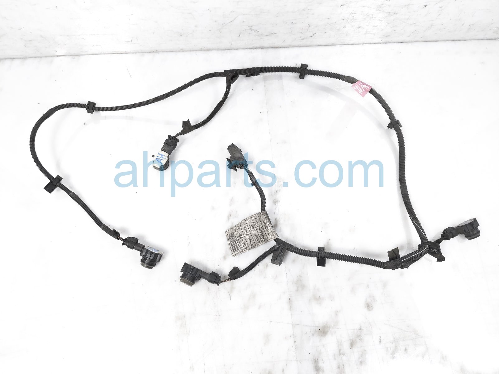 $125 Dodge 4 PARK SENSORS + HARNESS ASSY - REAR $125 Dodge 4 PARK SENSORS + HARNESS ASSY - REAR
