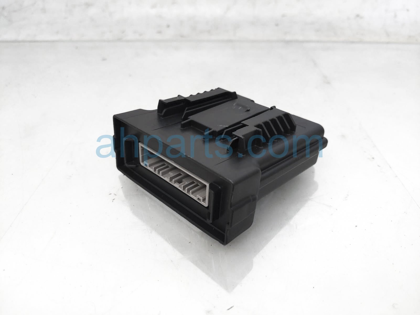 $45 Acura MANAGEMENT CONTROL UNIT - TECH