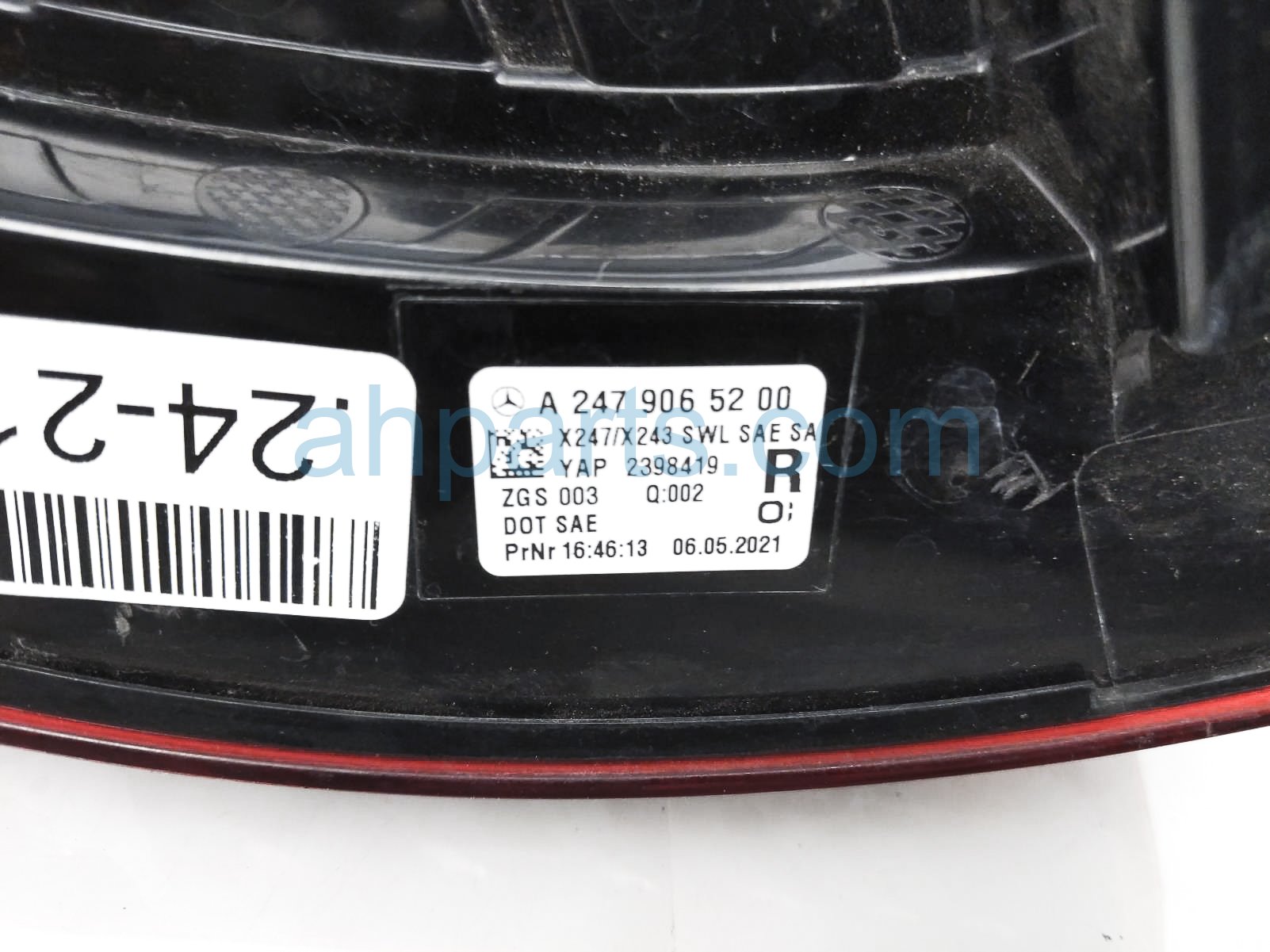 Sold 2022 Mercedes Glb250 Light / Rear Passenger Tail Lamp (on