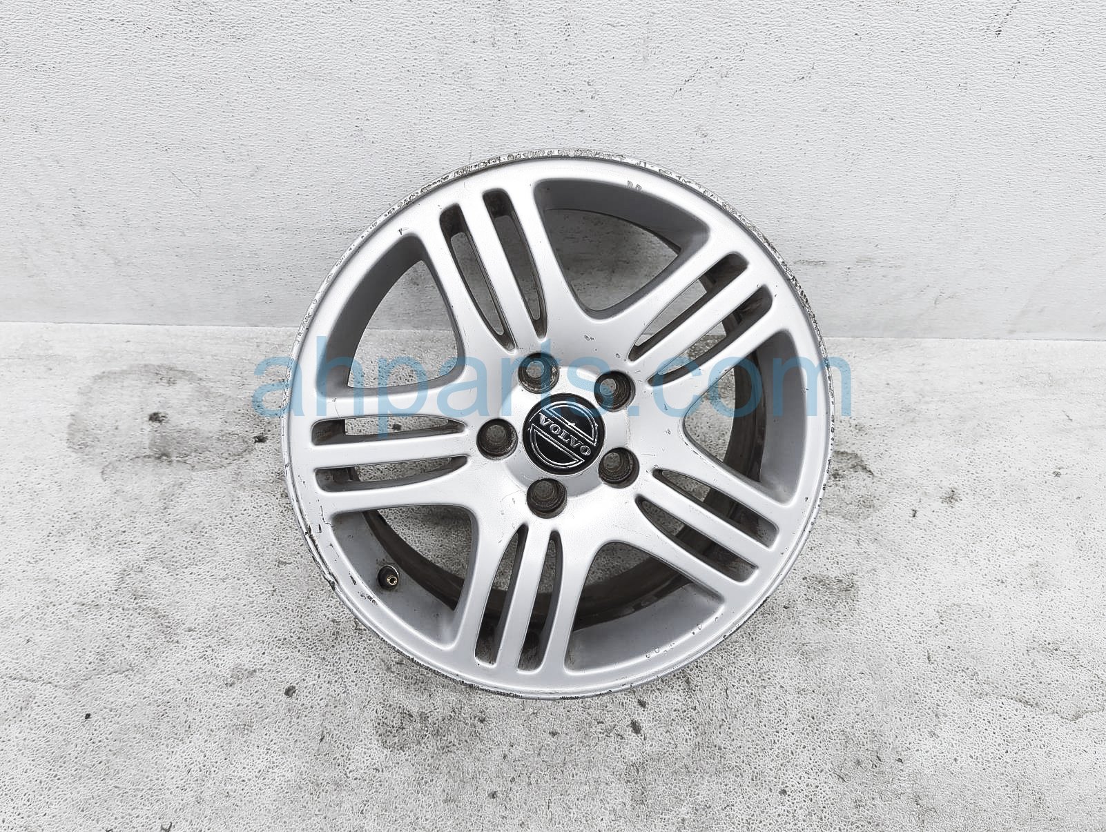 $70 Volvo 16 INCH WHEEL / RIM