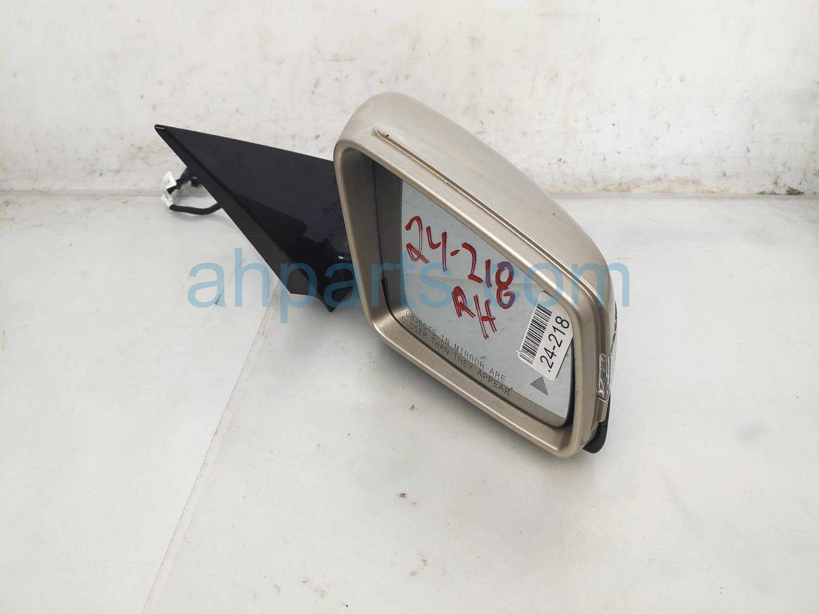 $225 Mercedes RH SIDE VIEW MIRROR - GOLD $225 Mercedes RH SIDE VIEW MIRROR - GOLD