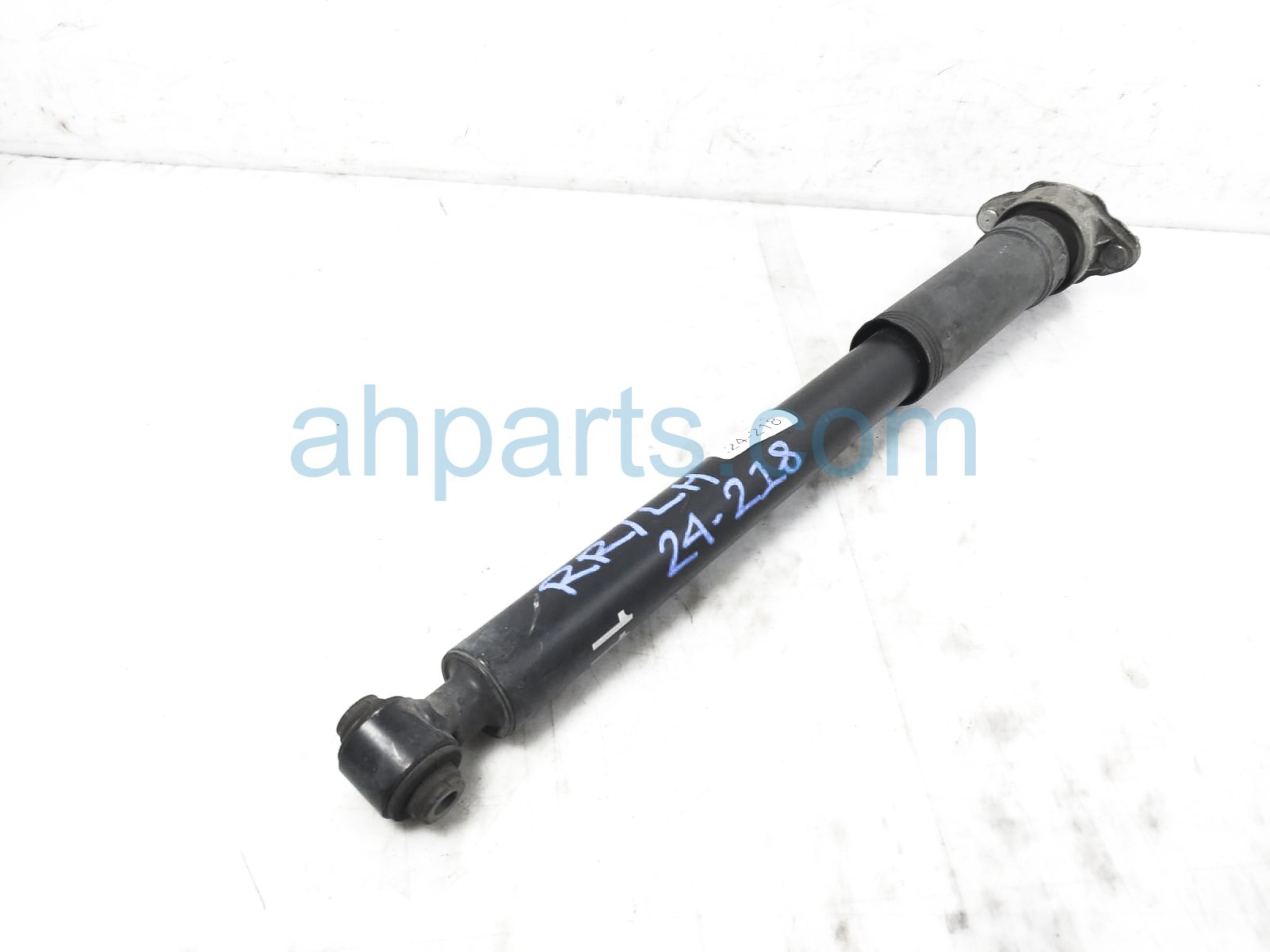 $22 Mercedes RR/LH SHOCK ABSORBER $22 Mercedes RR/LH SHOCK ABSORBER