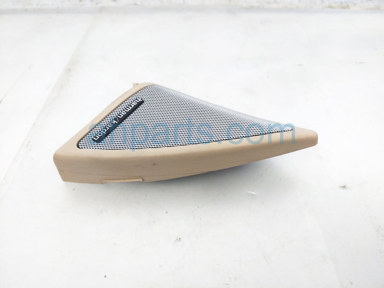 $30 Mercedes LH TWEETER SPEAKER W/TRIM - CONV TAN $30 Mercedes LH TWEETER SPEAKER W/TRIM - CONV TAN