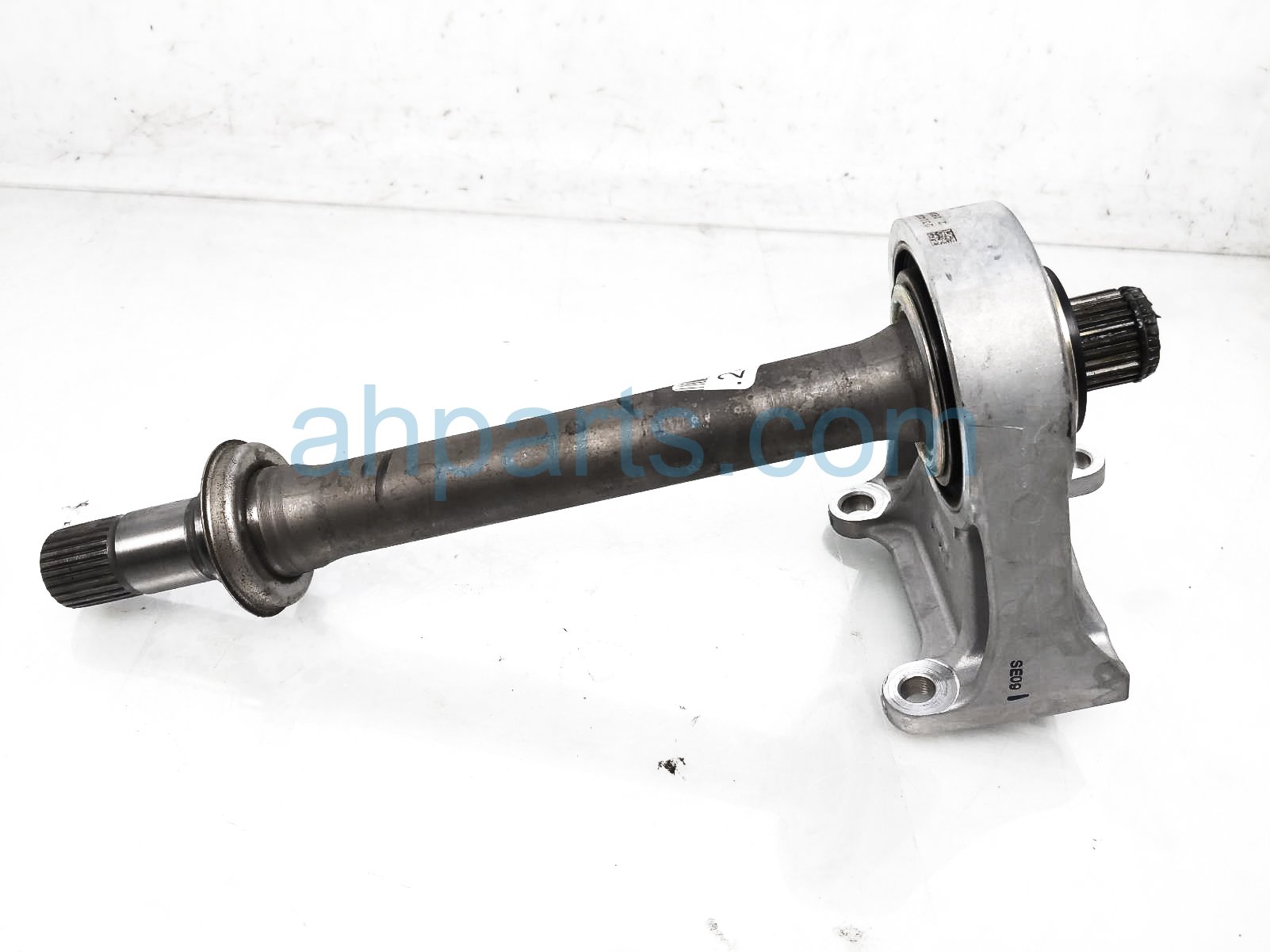 $125 Honda RH INTERMEDIATE JACK SHAFT - AT $125 Honda RH INTERMEDIATE JACK SHAFT - AT