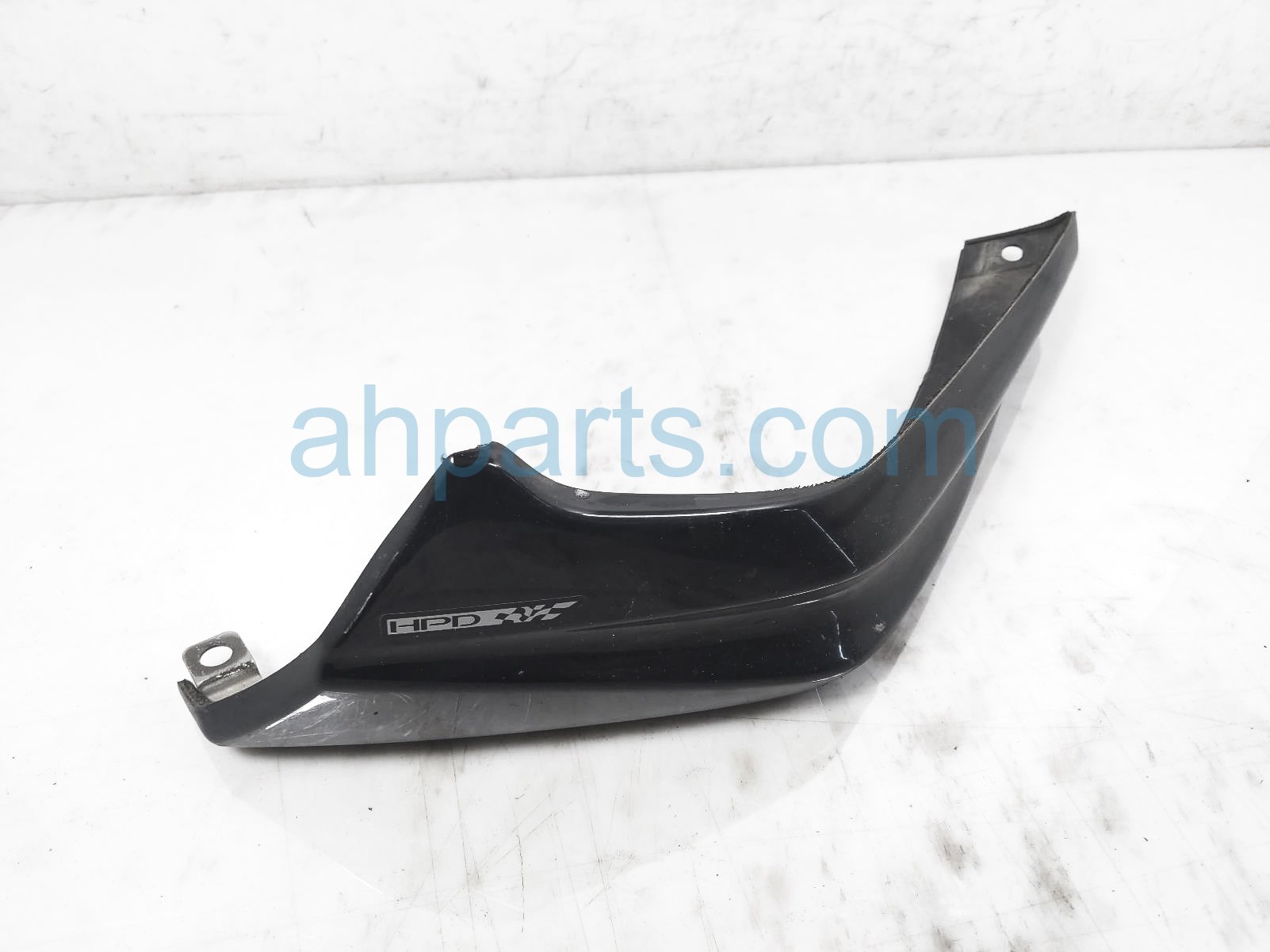 $100 Honda FR/RH SPOILER VALANCER TRIM - HPD $100 Honda FR/RH SPOILER VALANCER TRIM - HPD