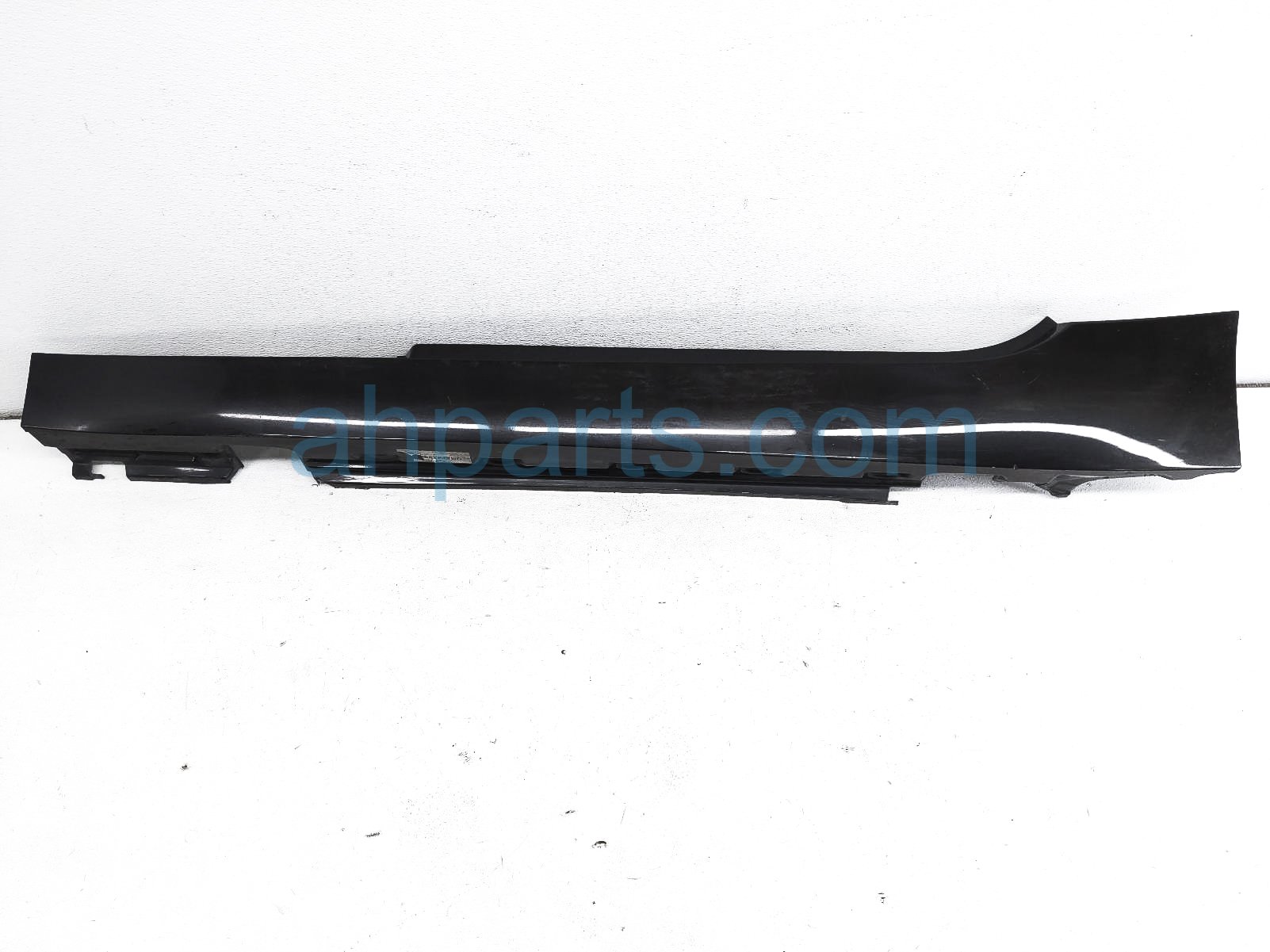 $199 BMW LH SIDE SKIRT / MOLDING - BLACK $199 BMW LH SIDE SKIRT / MOLDING - BLACK