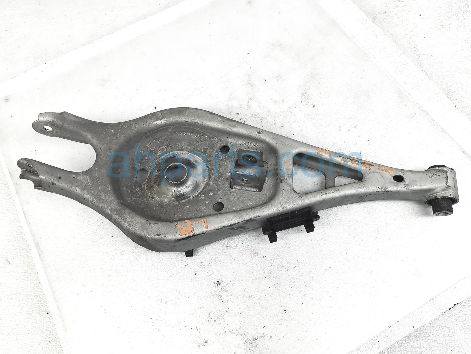 $99 BMW RR/LH SPRING SEAT CONTROL ARM $99 BMW RR/LH SPRING SEAT CONTROL ARM