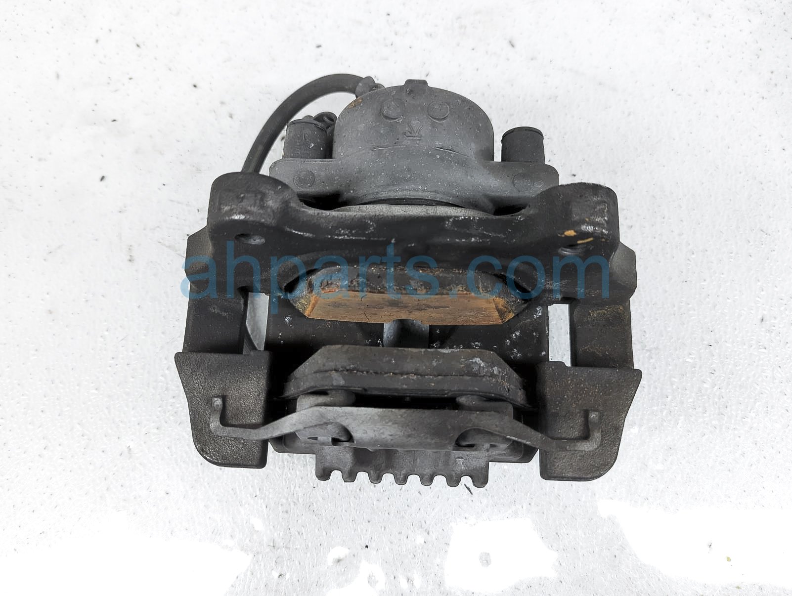 $45 BMW FR/RH BRAKE CALIPER $45 BMW FR/RH BRAKE CALIPER