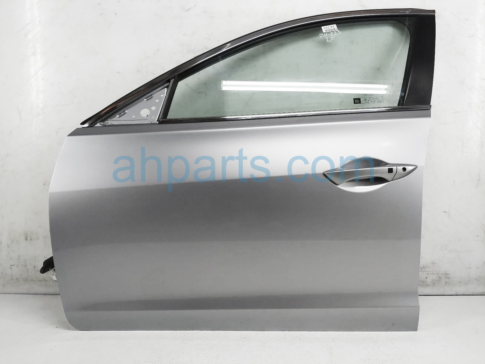 Sold 2017 Acura ILX Front Driver Door - Silver - No Mirror/trim