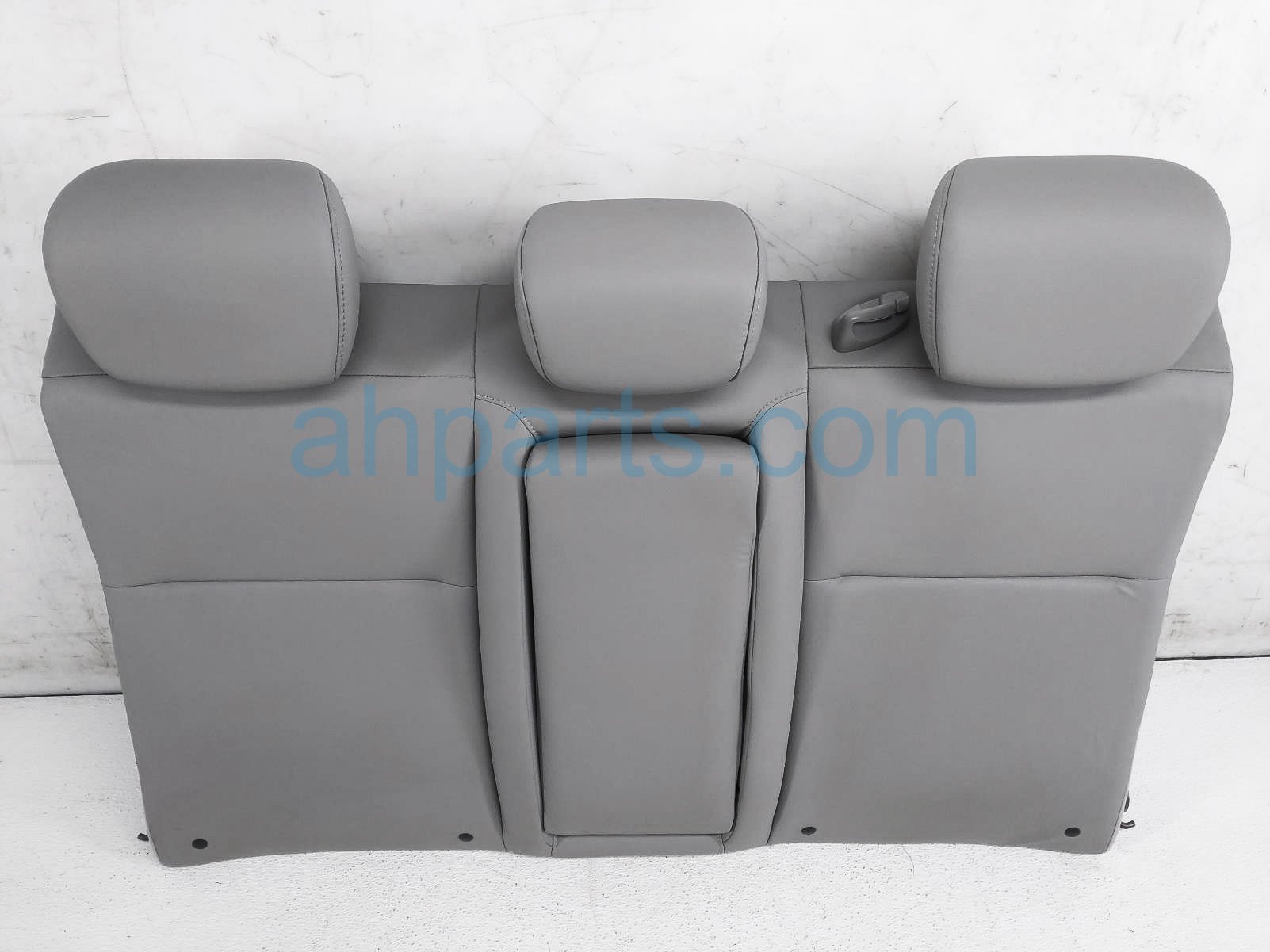$225 Acura REAR UPPER SEAT CUSHION - GREY $225 Acura REAR UPPER SEAT CUSHION - GREY