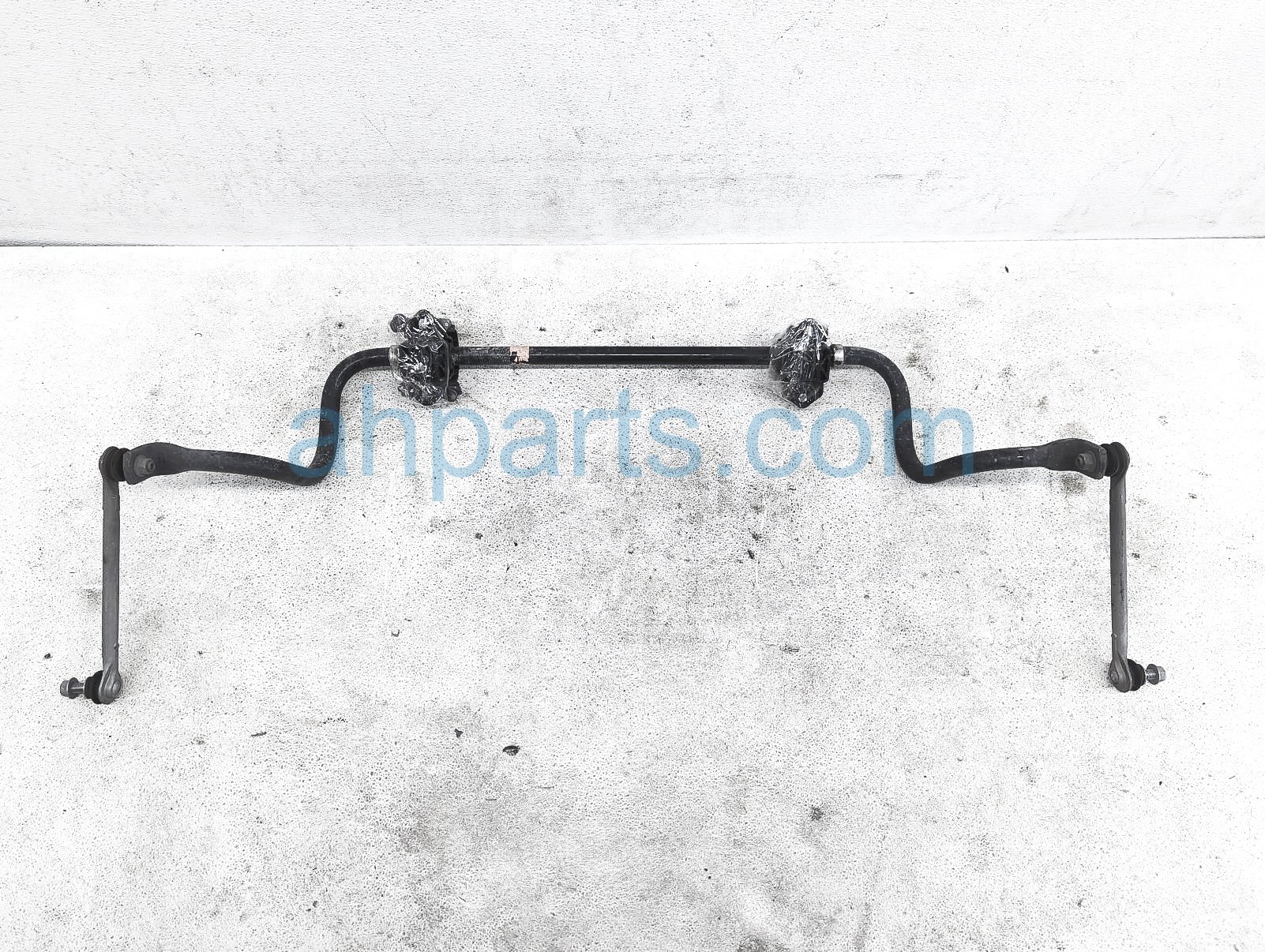 $79 Toyota FRONT STABILIZER / SWAY BAR W/LINKS