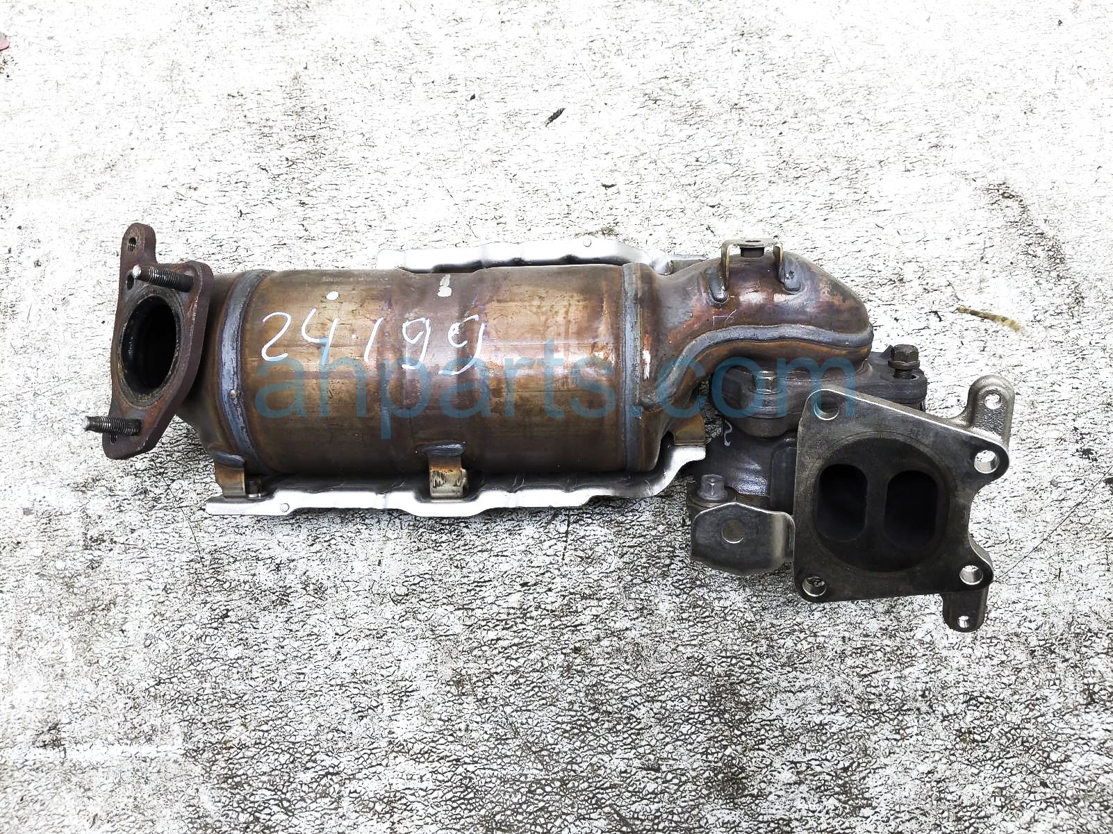 $995 Honda EXHAUST PRE-CONVERTER MANIFOLD $995 Honda EXHAUST PRE-CONVERTER MANIFOLD