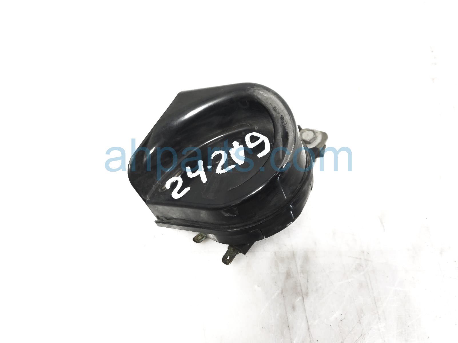 $20 Nissan LOW PITCH NOTE HORN $20 Nissan LOW PITCH NOTE HORN