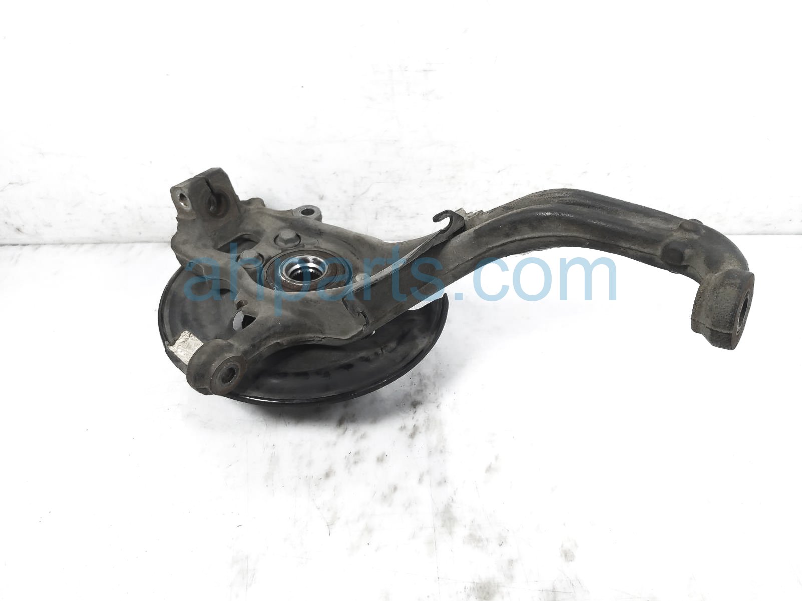 $199 Nissan FR/LH SPINDLE KNUCKLE W/HUB *4x4 $199 Nissan FR/LH SPINDLE KNUCKLE W/HUB *4x4