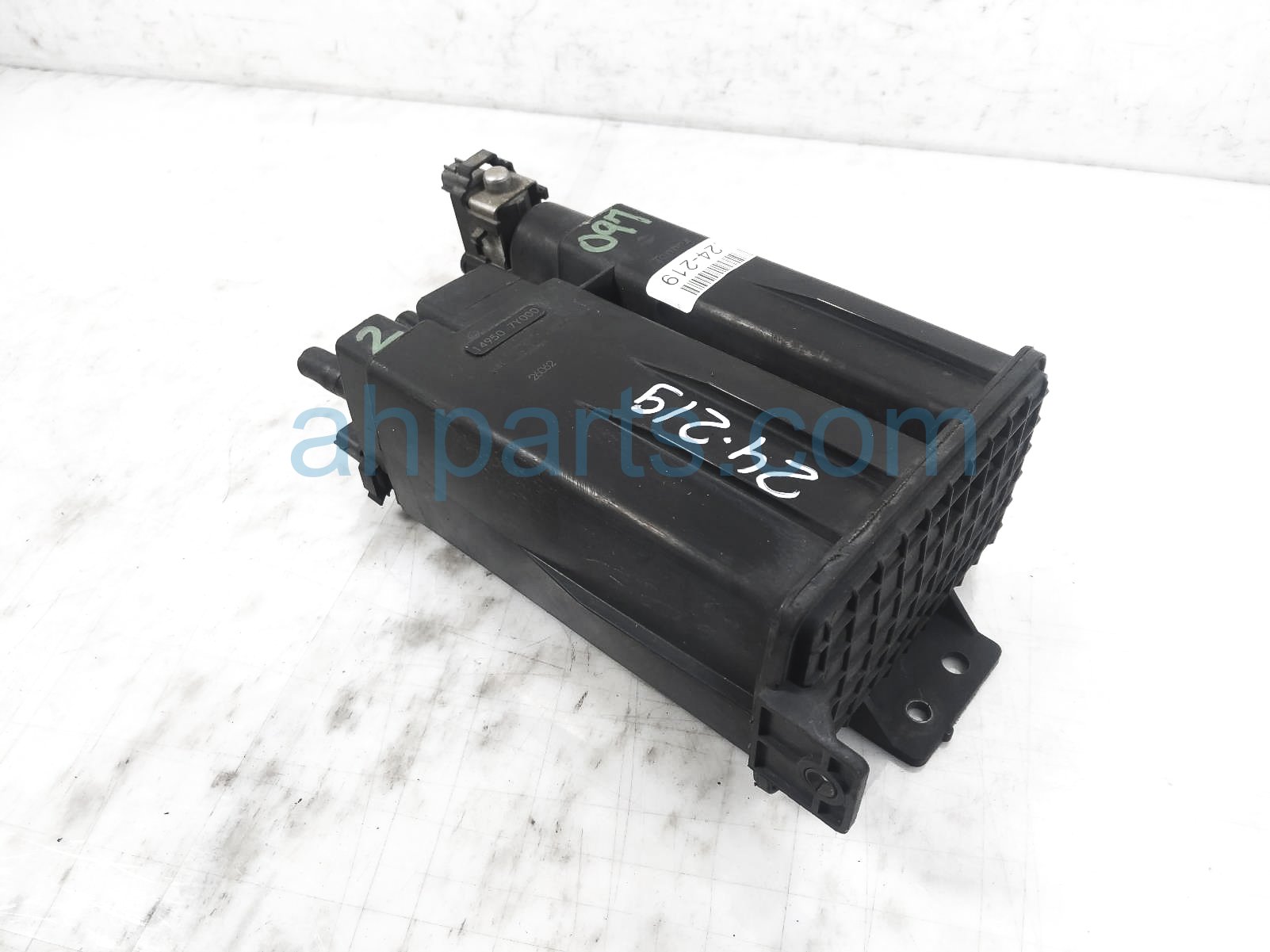 $75 Nissan FUEL VAPOR CHARCOAL CANISTER $75 Nissan FUEL VAPOR CHARCOAL CANISTER