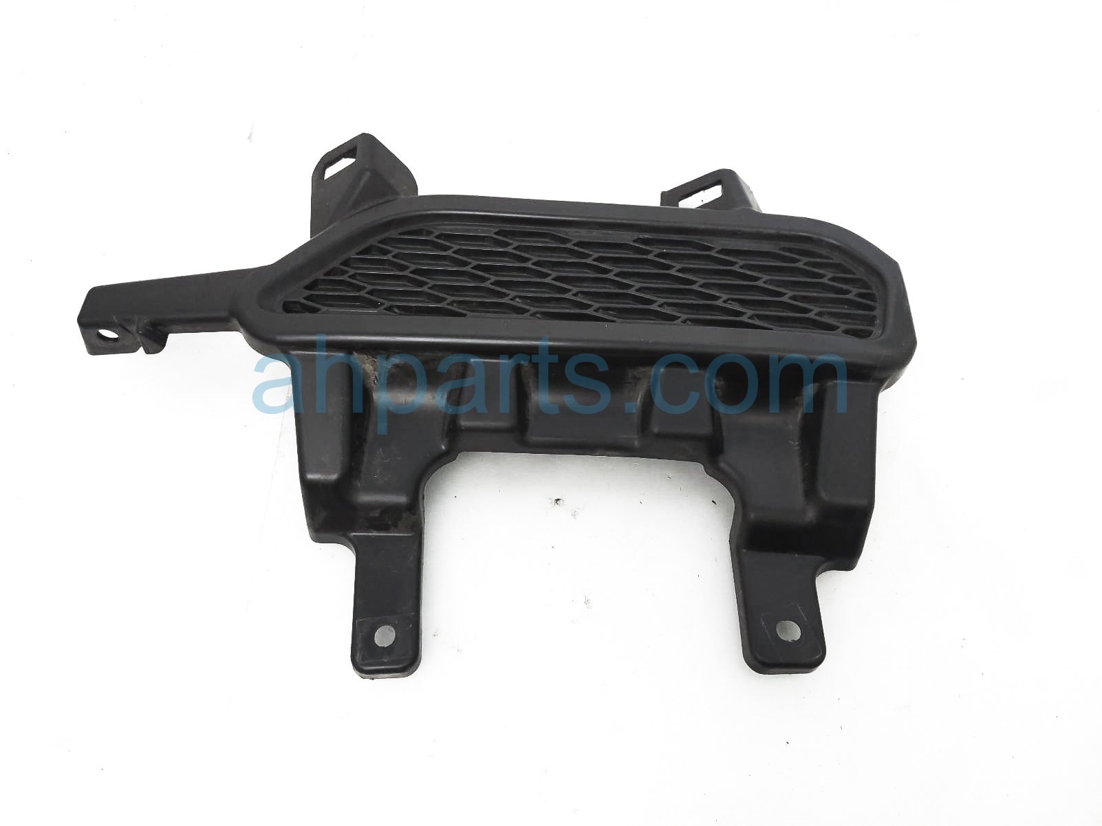 $55 Nissan FRONT RH VALANCER TRIM GARNISH $55 Nissan FRONT RH VALANCER TRIM GARNISH