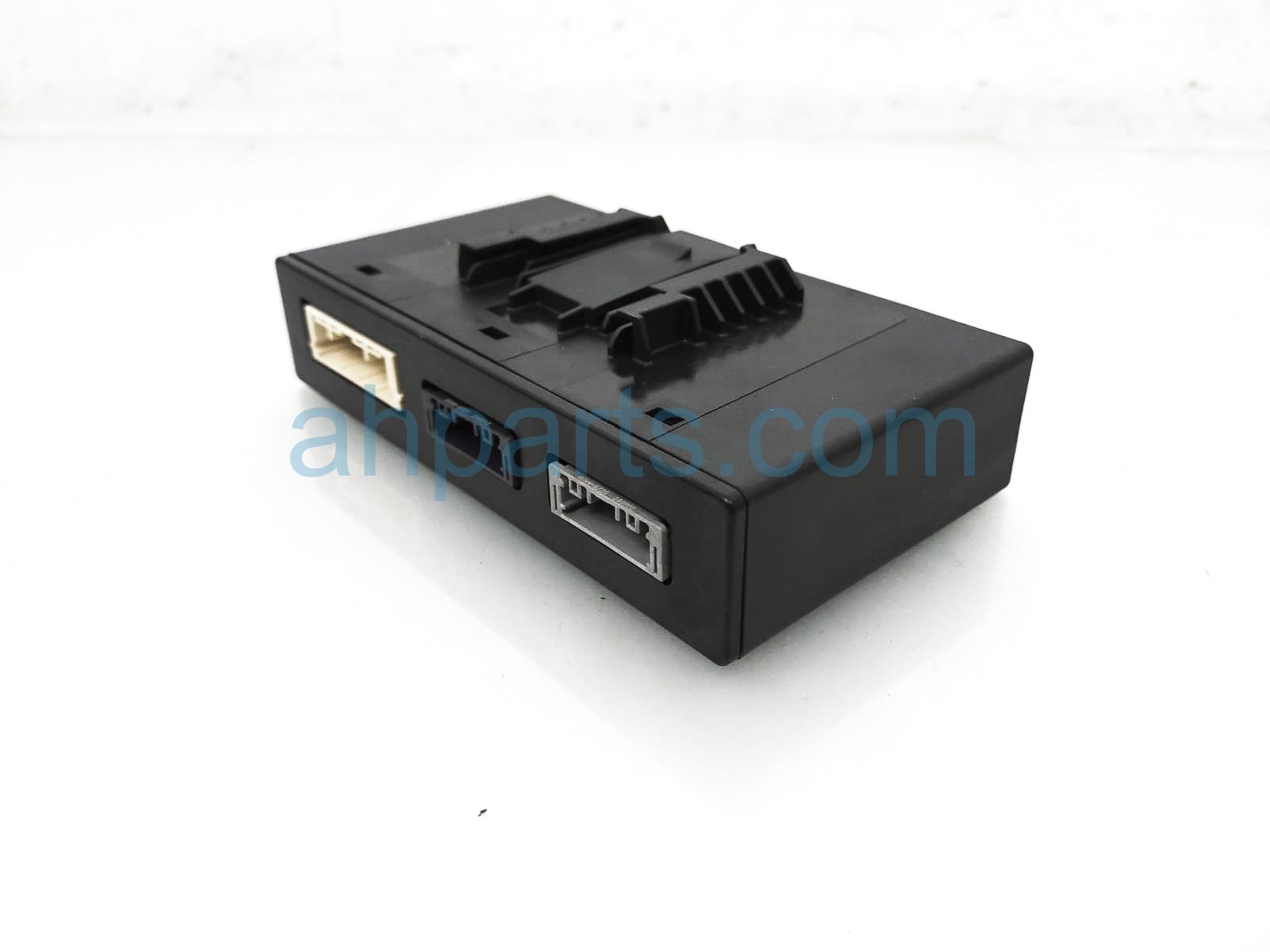 Honda GATEWAY CONTROL MODULE UNIT - LX