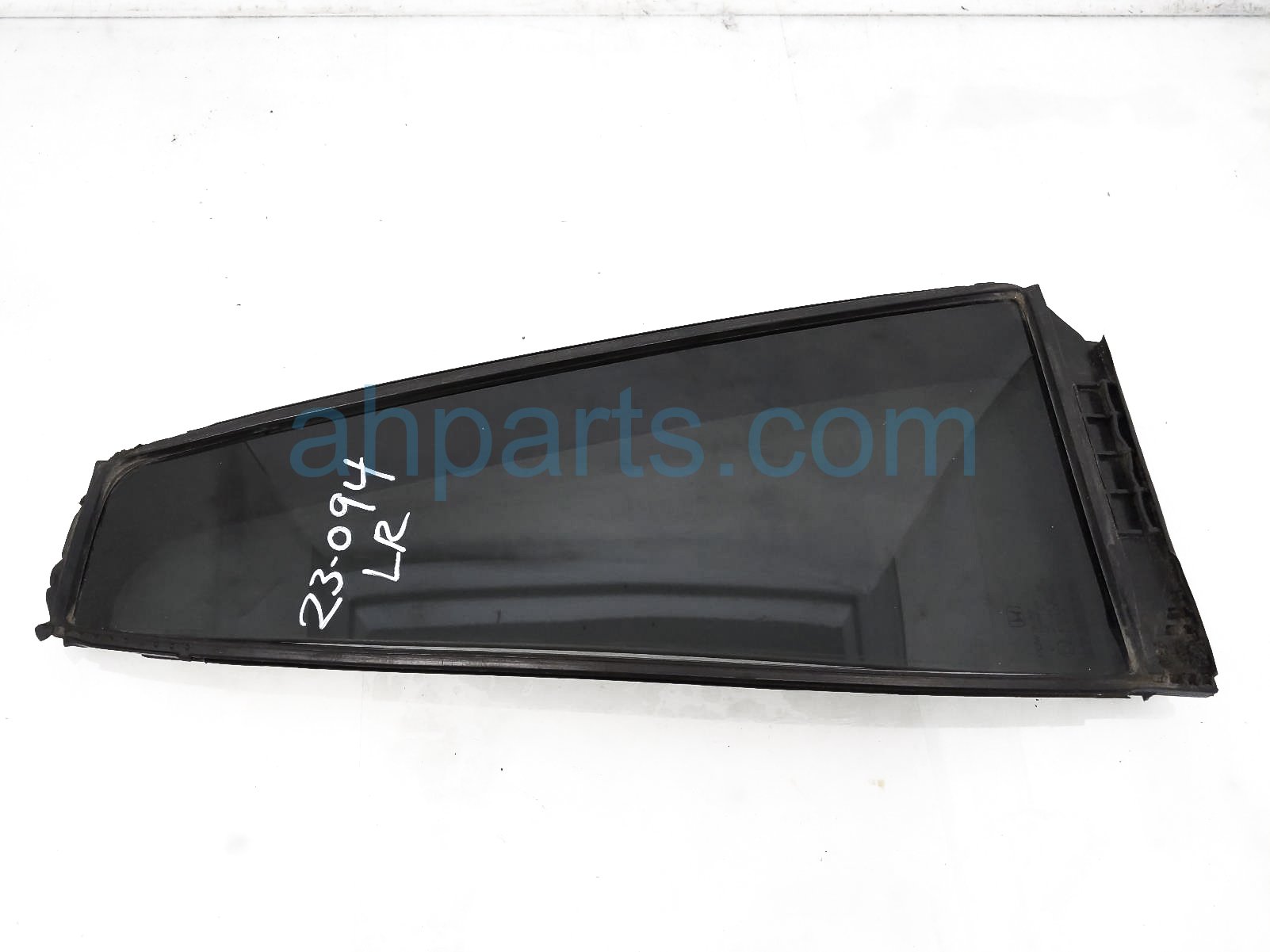 $59 Honda RR/LH VENT GLASS WINDOW