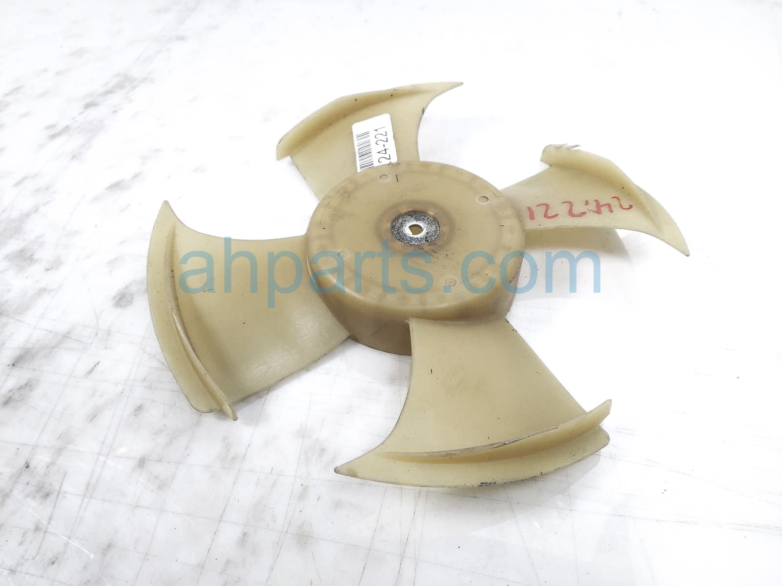 Honda CONDENSOR FAN ONLY