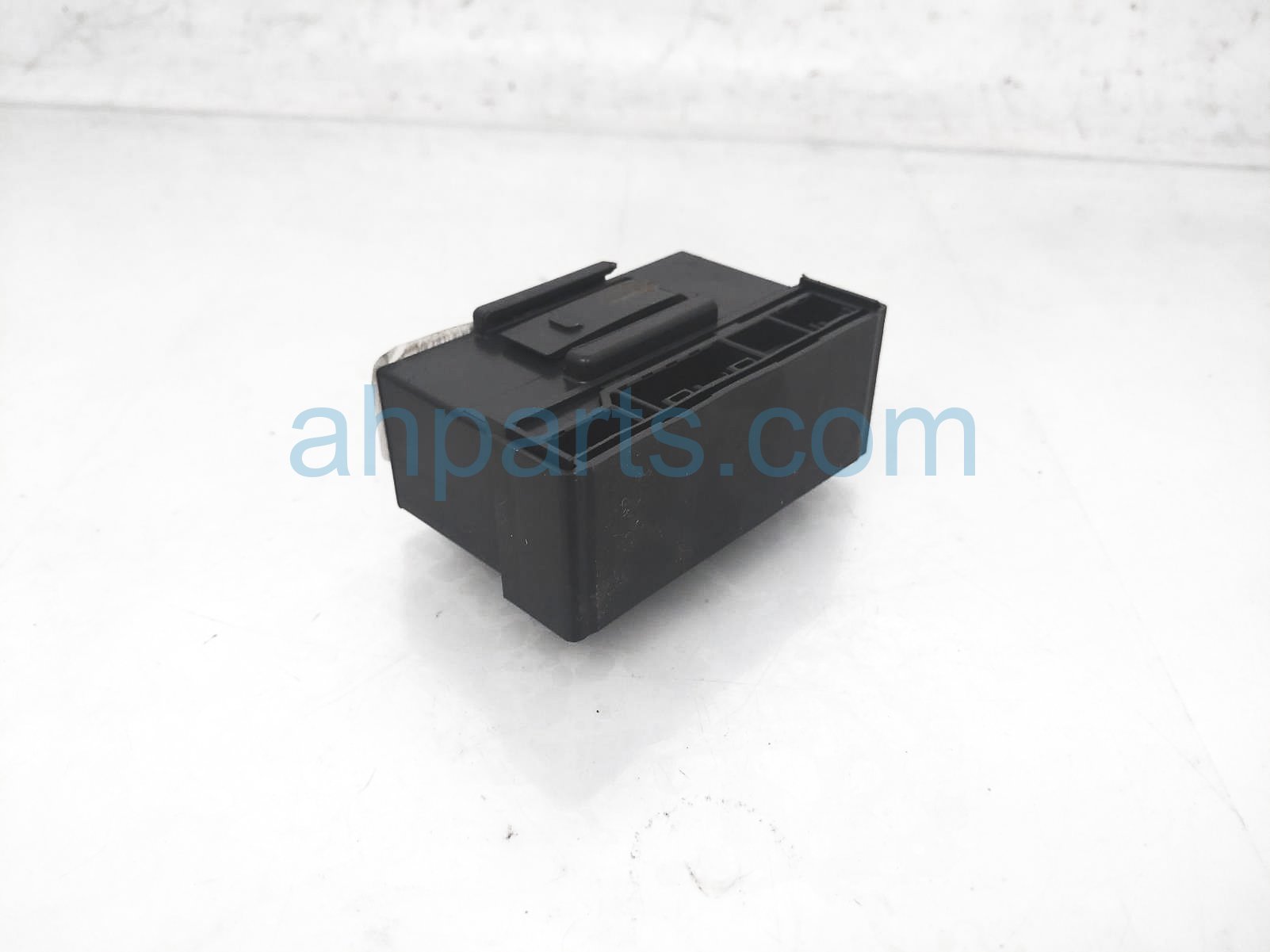 $39 Acura SUB RELAY CONTROL UNIT