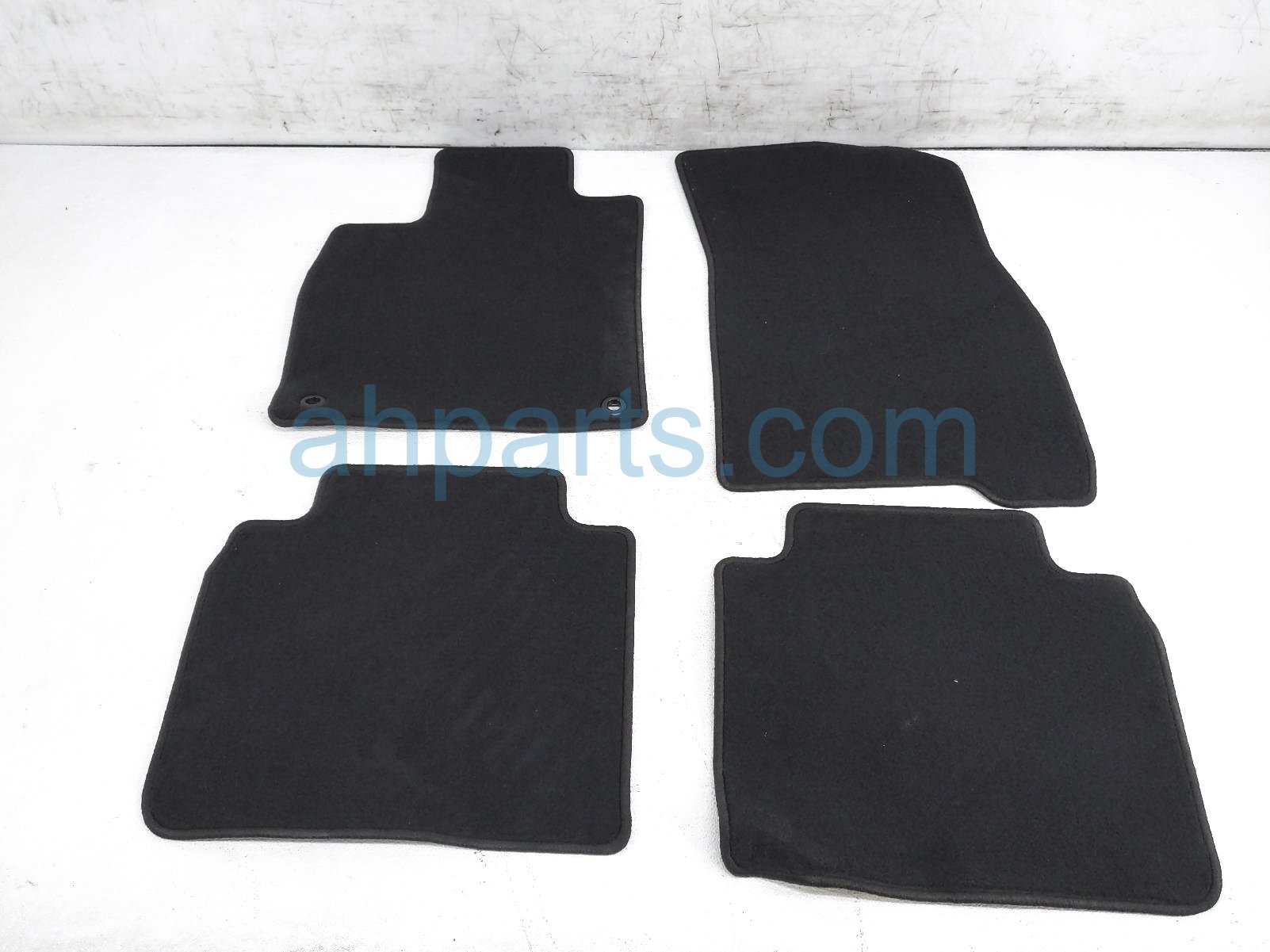 $60 Honda SET OF 4 FLOR MAT - BLACK CARPET