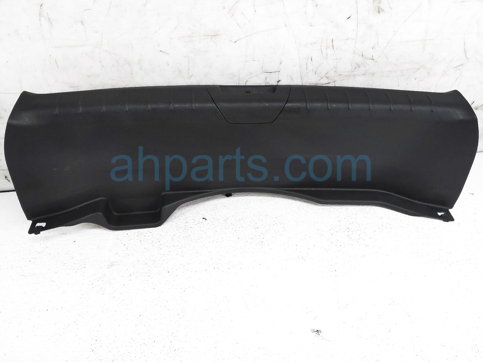 Honda TRUNK SCUFF SILL TRIM