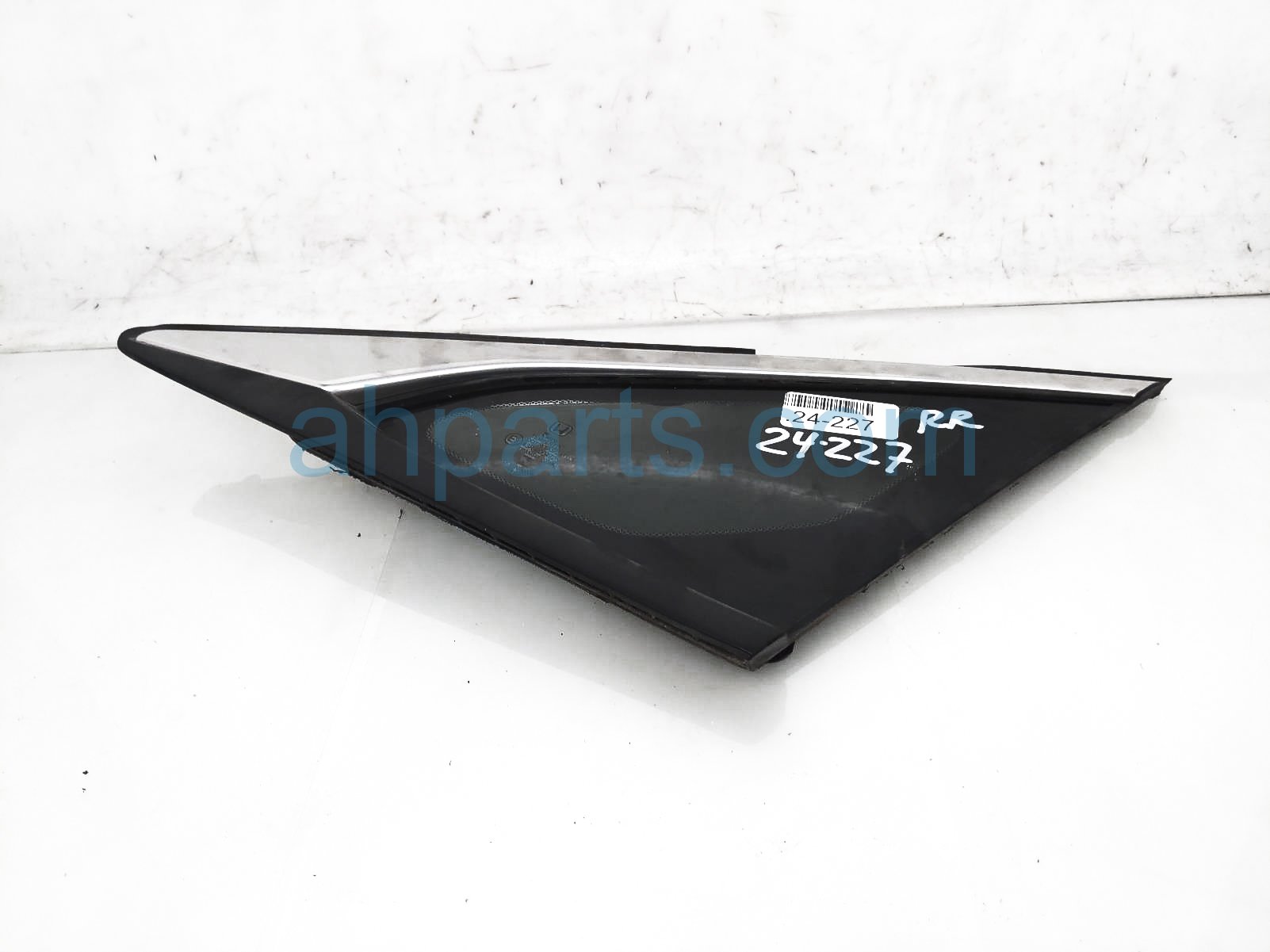 $75 Honda RH QUARTER WINDOW GLASS $75 Honda RH QUARTER WINDOW GLASS