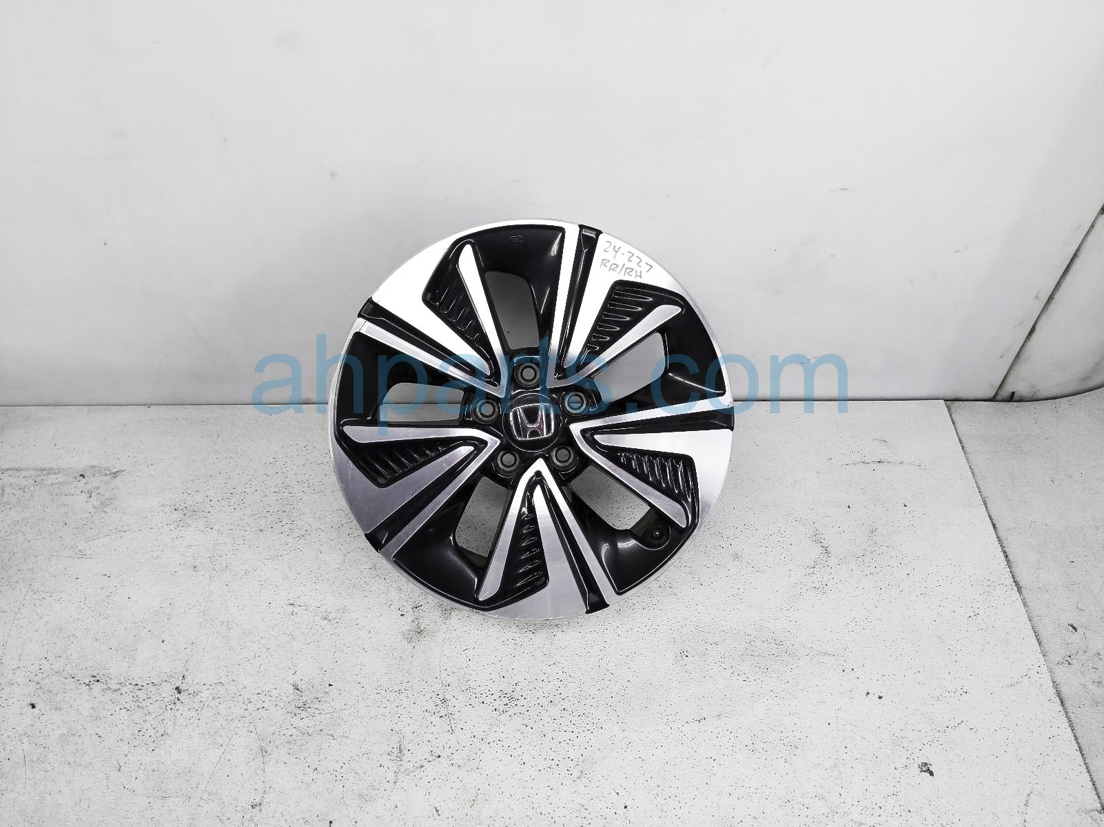 $199 Honda RR/RH WHEEL / RIM