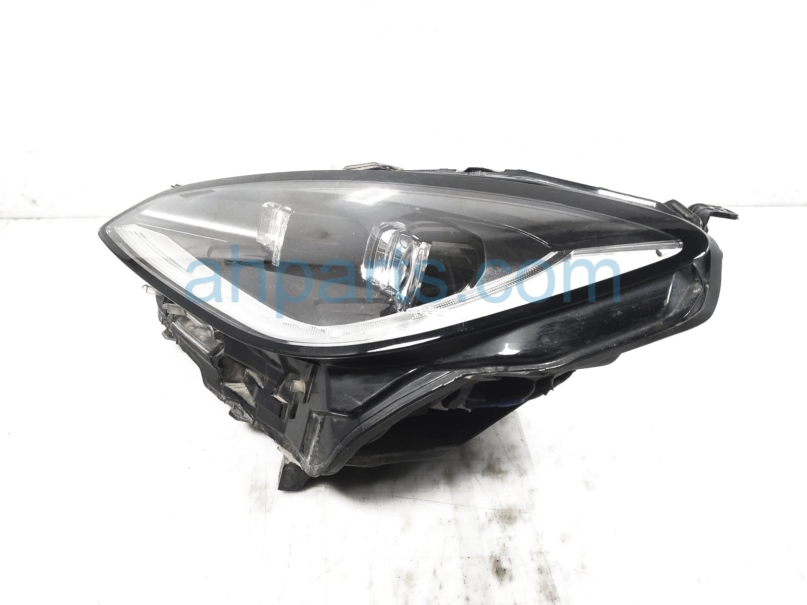 $499 Toyota LH HEADLAMP / LIGHT - FOR PARTS $499 Toyota LH HEADLAMP / LIGHT - FOR PARTS