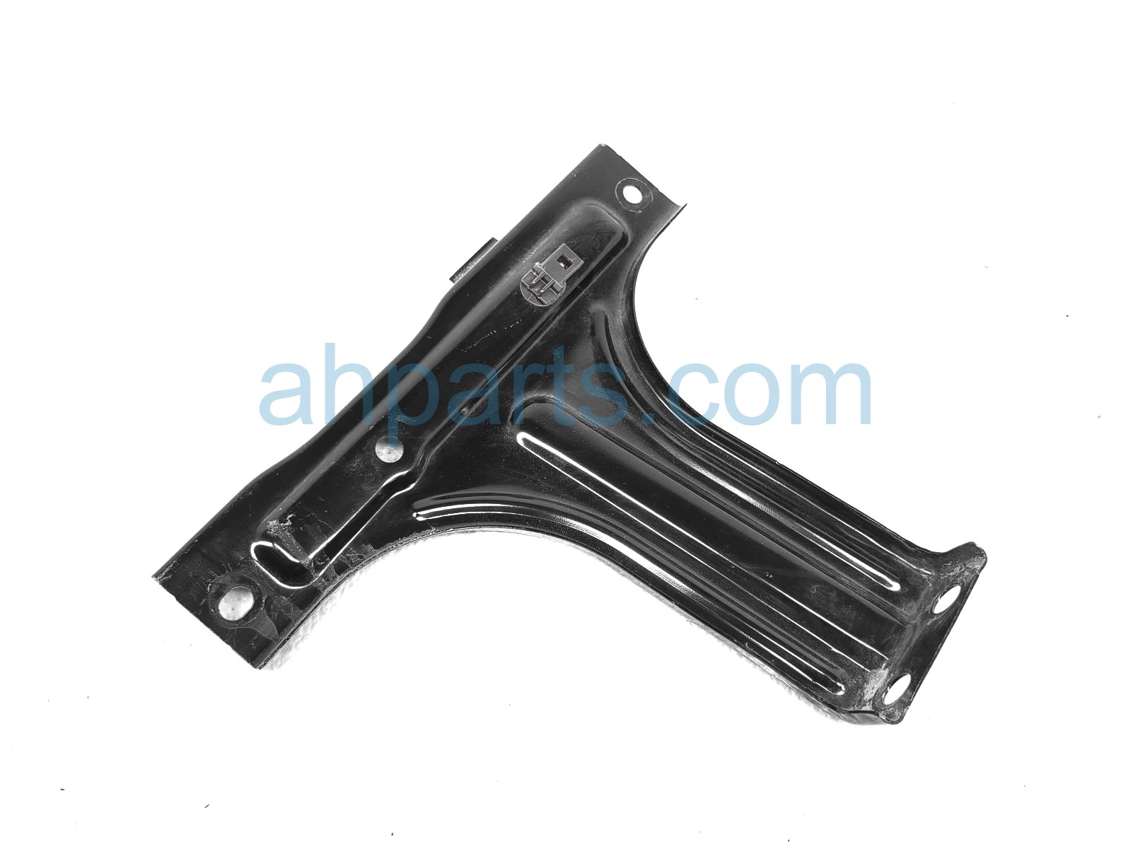 $25 Honda STAY FRONT BHD CENTER SUPPORT BRACE $25 Honda STAY FRONT BHD CENTER SUPPORT BRACE
