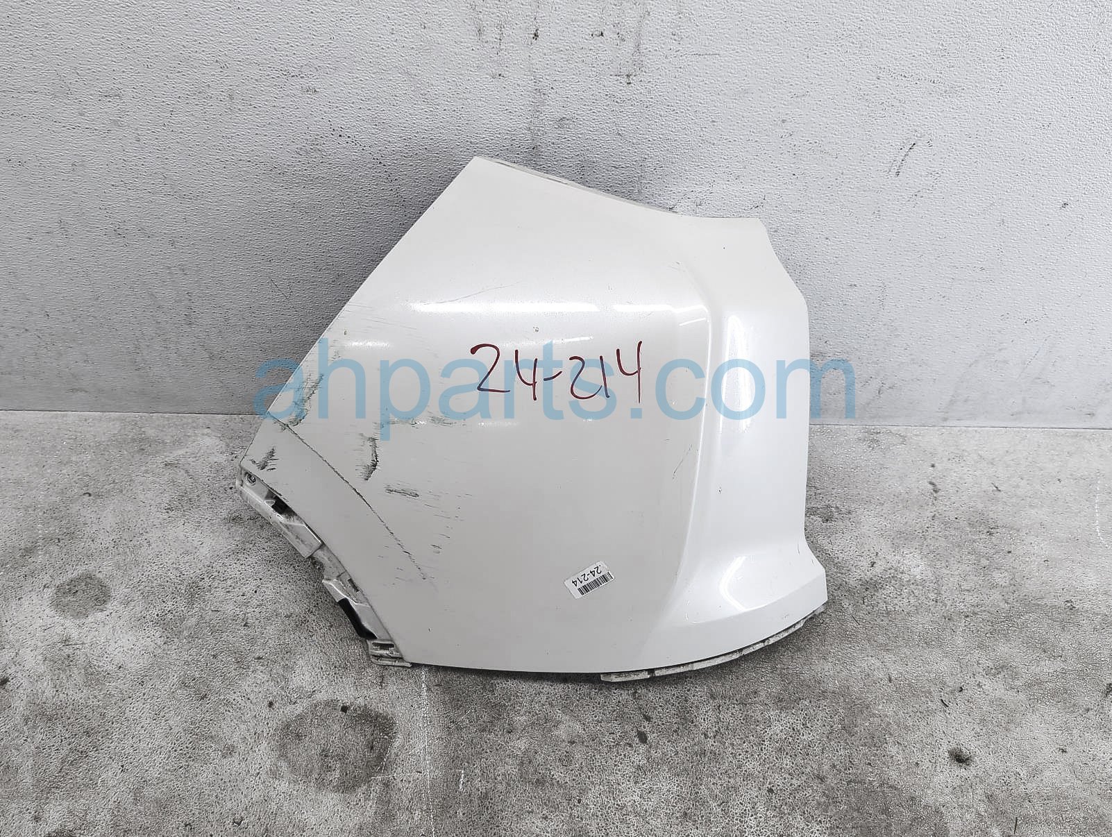 $85 Honda RR/LH BUMPER CORNER COVER - WHITE $85 Honda RR/LH BUMPER CORNER COVER - WHITE