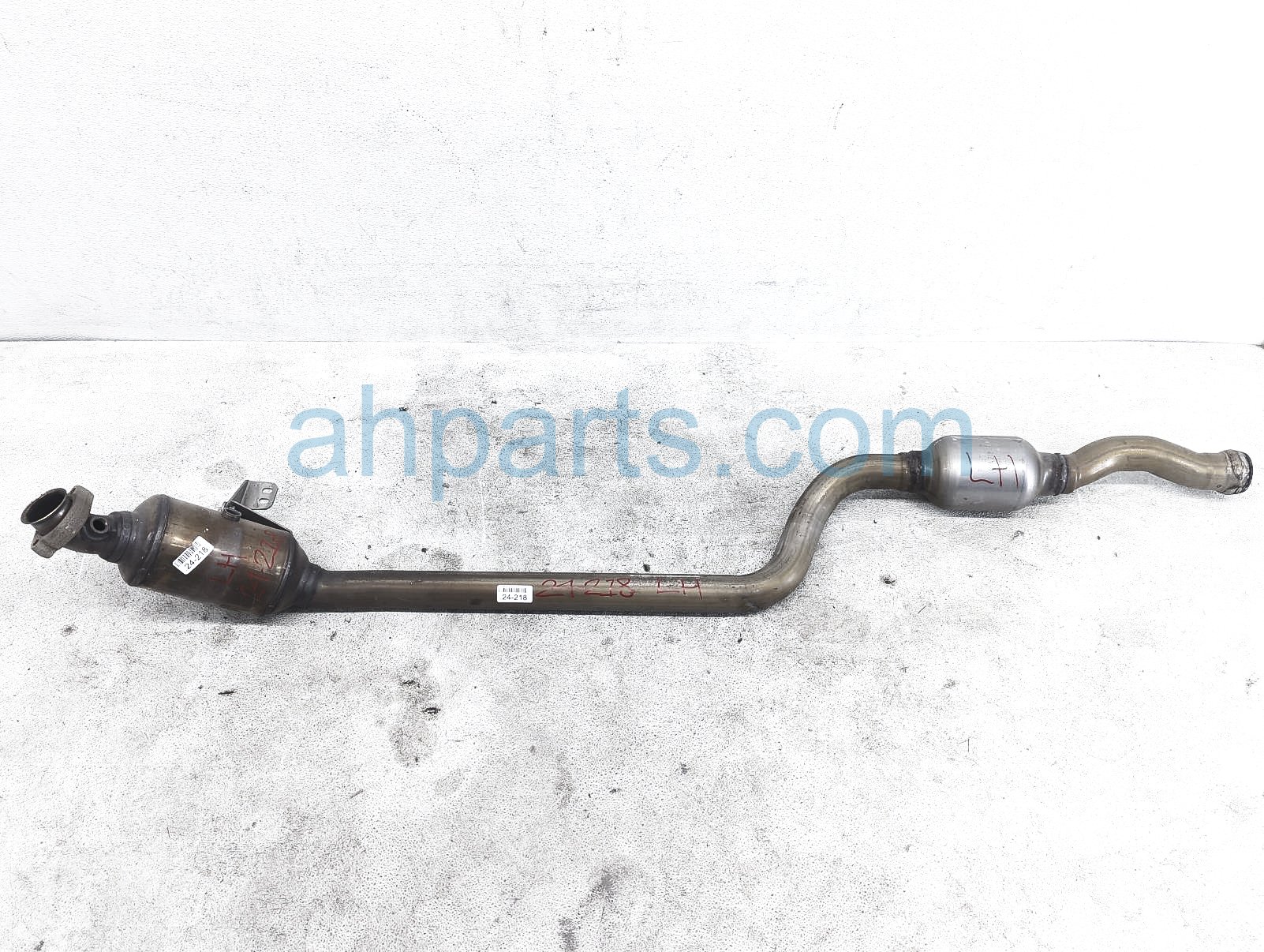 $349 Mercedes LH EXHAUST PIPE W/CONVERTER $349 Mercedes LH EXHAUST PIPE W/CONVERTER