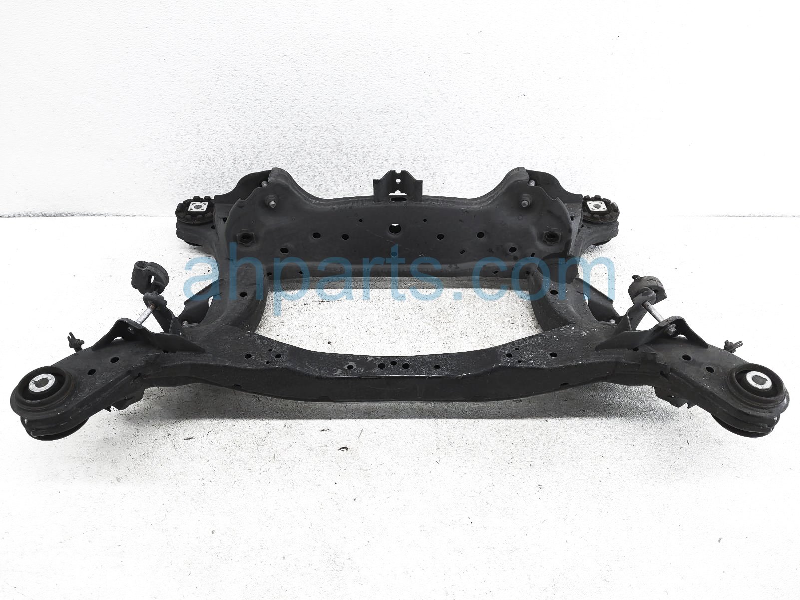 $450 Acura REAR SUB FRAME / CRADLE $450 Acura REAR SUB FRAME / CRADLE