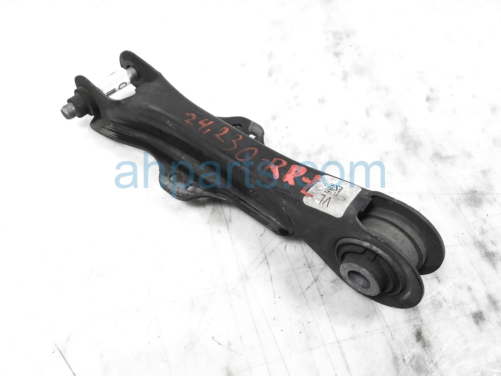 $39 Acura RR/LH UPPER CONTROL ARM (A) $39 Acura RR/LH UPPER CONTROL ARM (A)