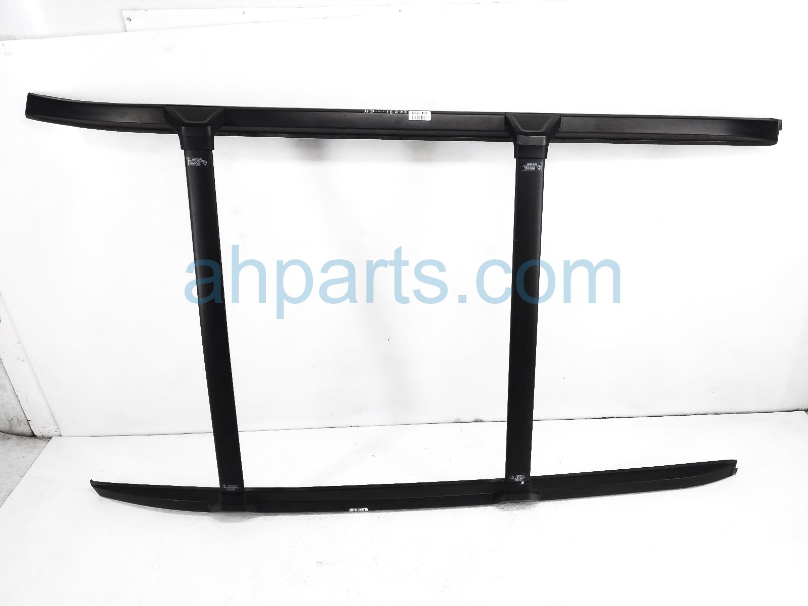 $499 Toyota LH & RH ROOF RAILS & CROSSBAR -BLACK