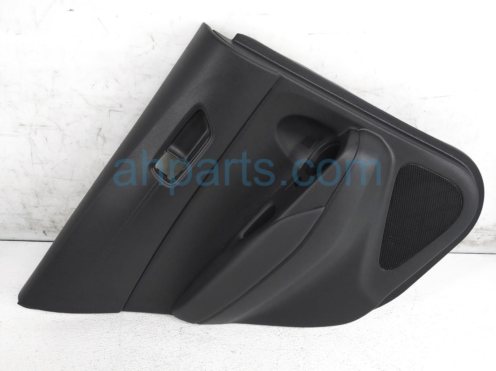 $149 Toyota RR/LH INTERIOR DOOR PANEL - BLACK