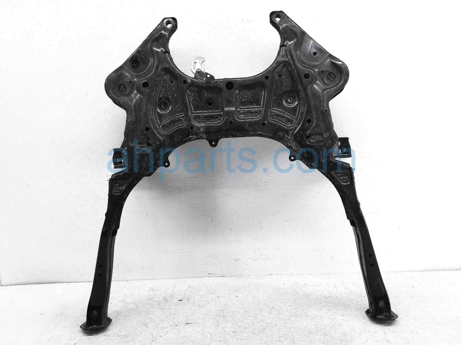 Sold 2022 Toyota Corollacs Crossmember Front Engine Sub Frame