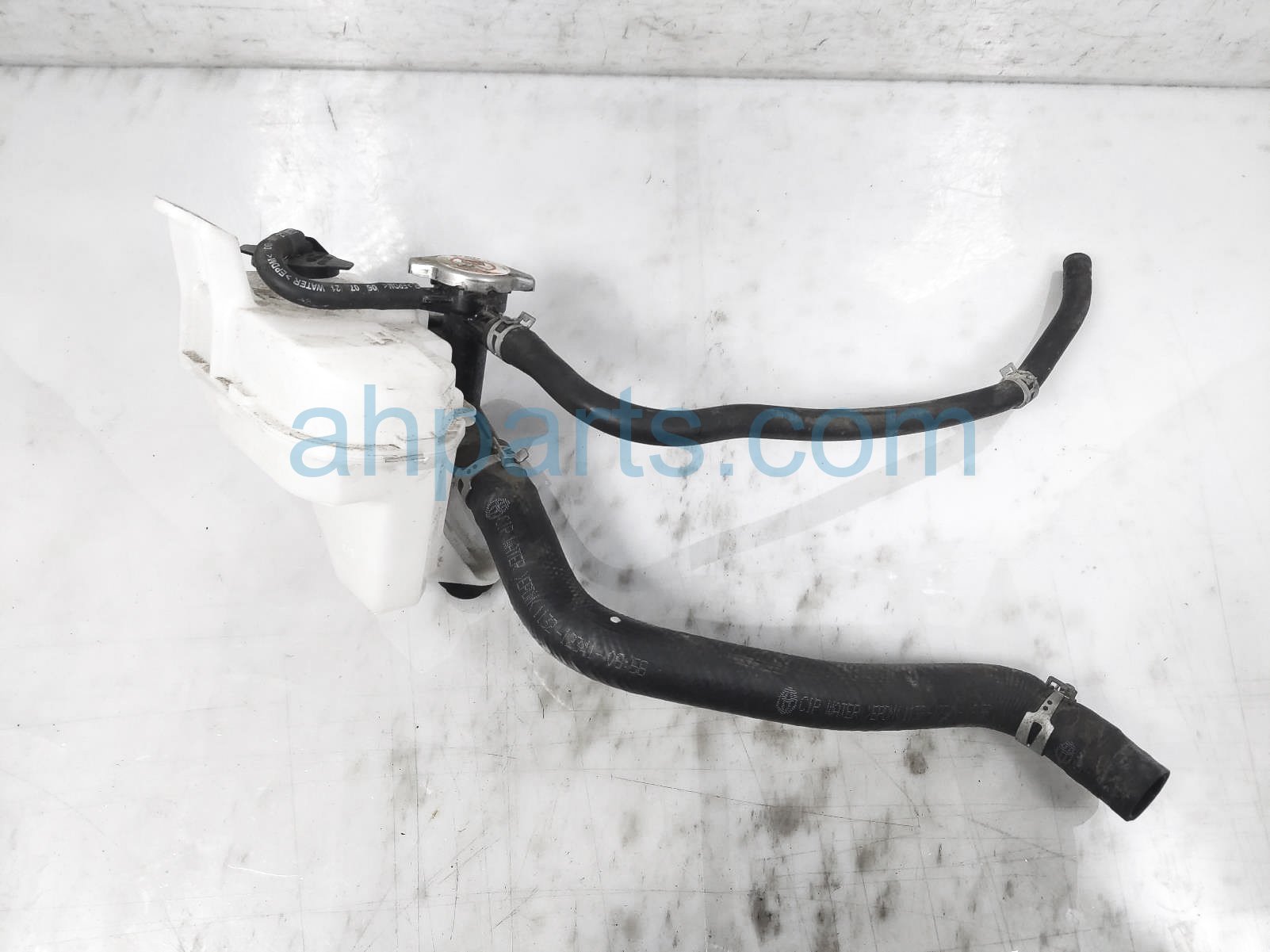 $49 Toyota COOLANT OVERFLOW RESERVOIR TANK