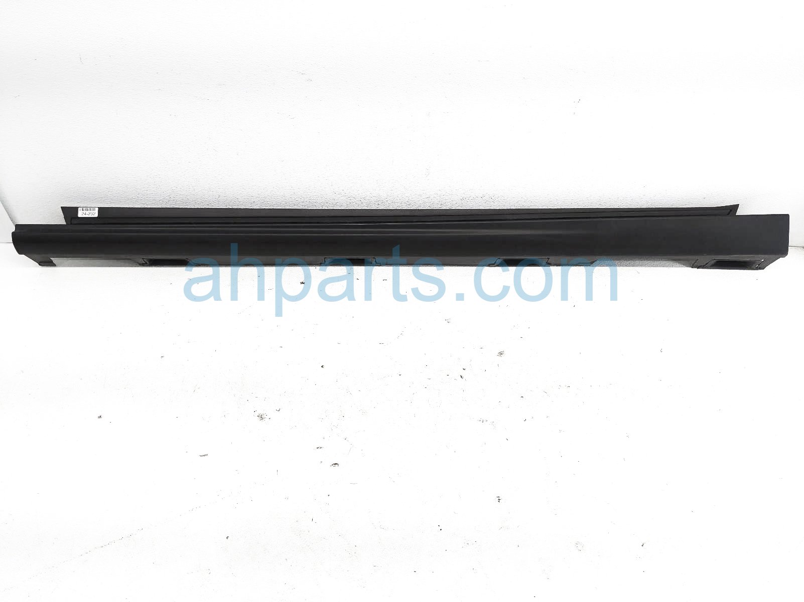 $125 Honda LH SIDE SKIRT / MOLDING - BLACK $125 Honda LH SIDE SKIRT / MOLDING - BLACK