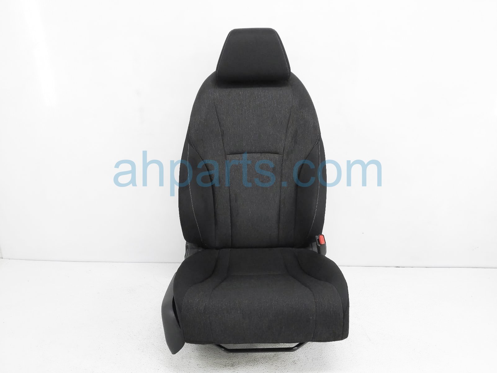 $300 Honda FR/RH SEAT - BLACK - W/O AIRBAG*