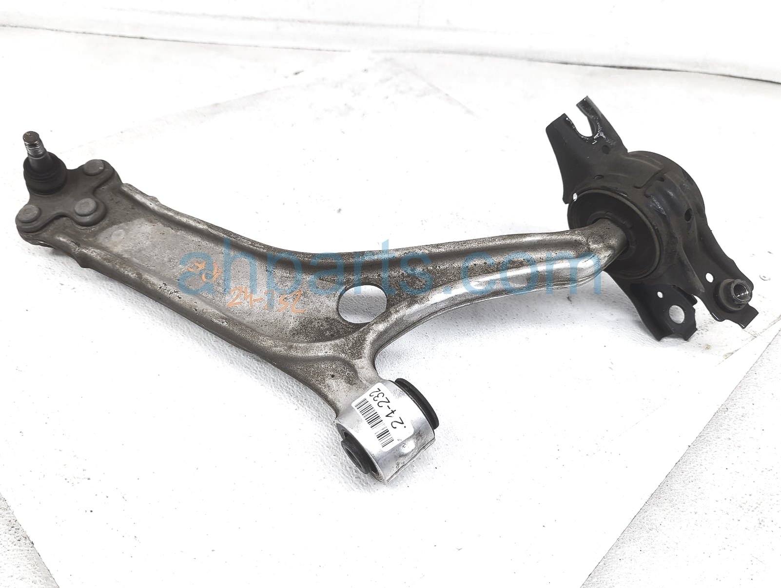 $175 Honda FR/RH LOWER CONTROL ARM