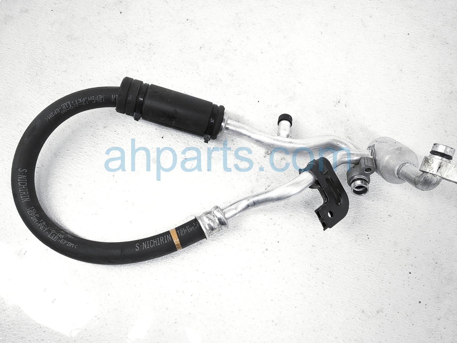 $35 Honda A/C REFRIGERANT SUCTION HOSE