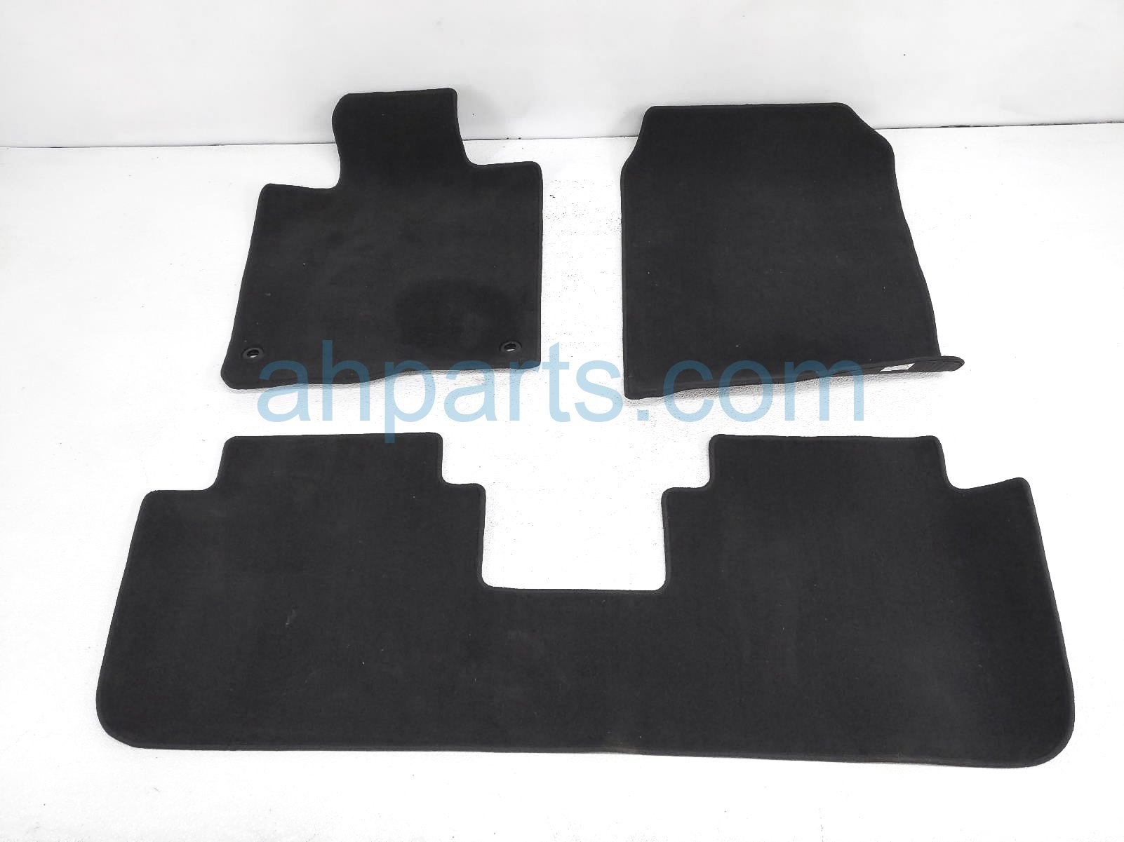 $75 Honda 3 PIECE FLOOR MATS - BLACK CLOTH $75 Honda 3 PIECE FLOOR MATS - BLACK CLOTH